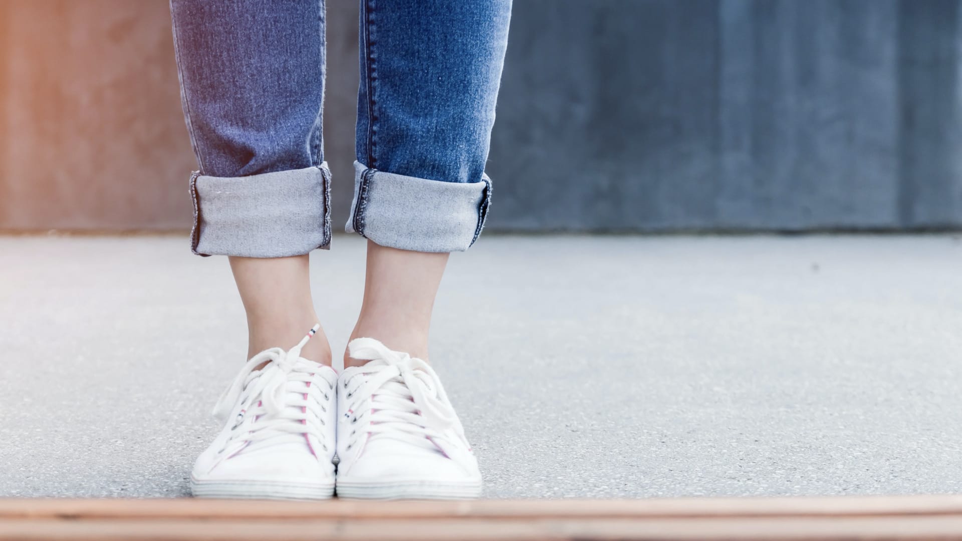 5 สไตล์แมตช์สวยกับกางเกงยีนส์พับขา