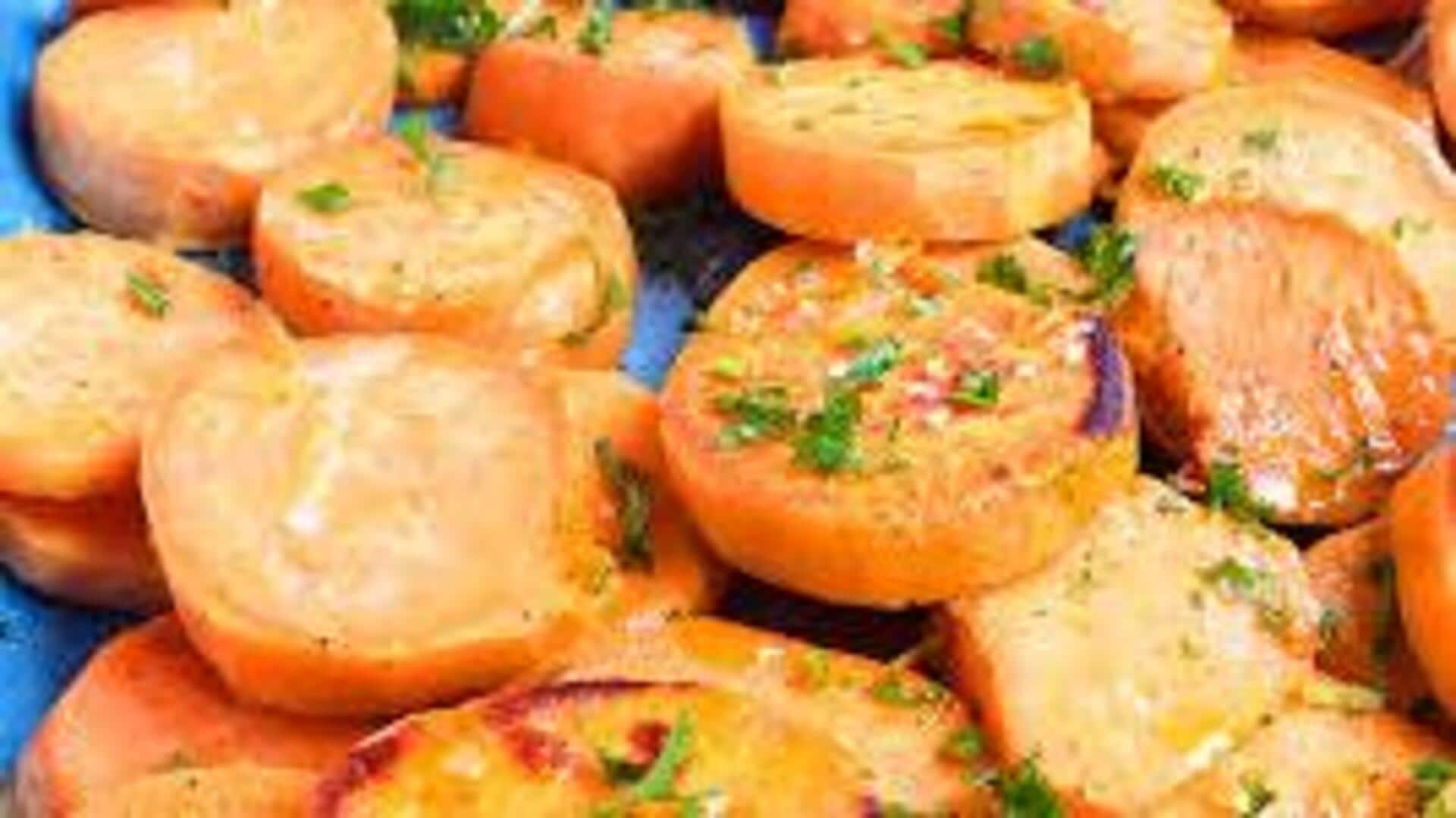 สูตรมันเทศย่างน้ำผึ้งโรสแมรี่ อร่อยง่าย ๆ ได้สุขภาพ