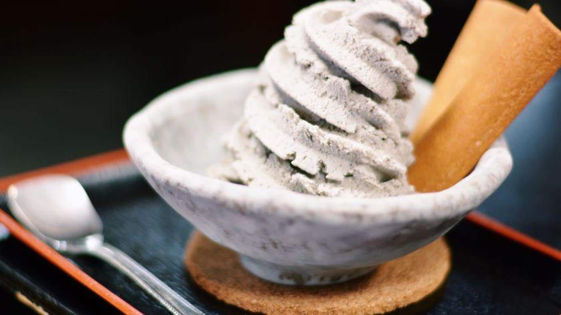ขนมงาดำมะพร้าว: ของหวานฟิวชันรสละมุน