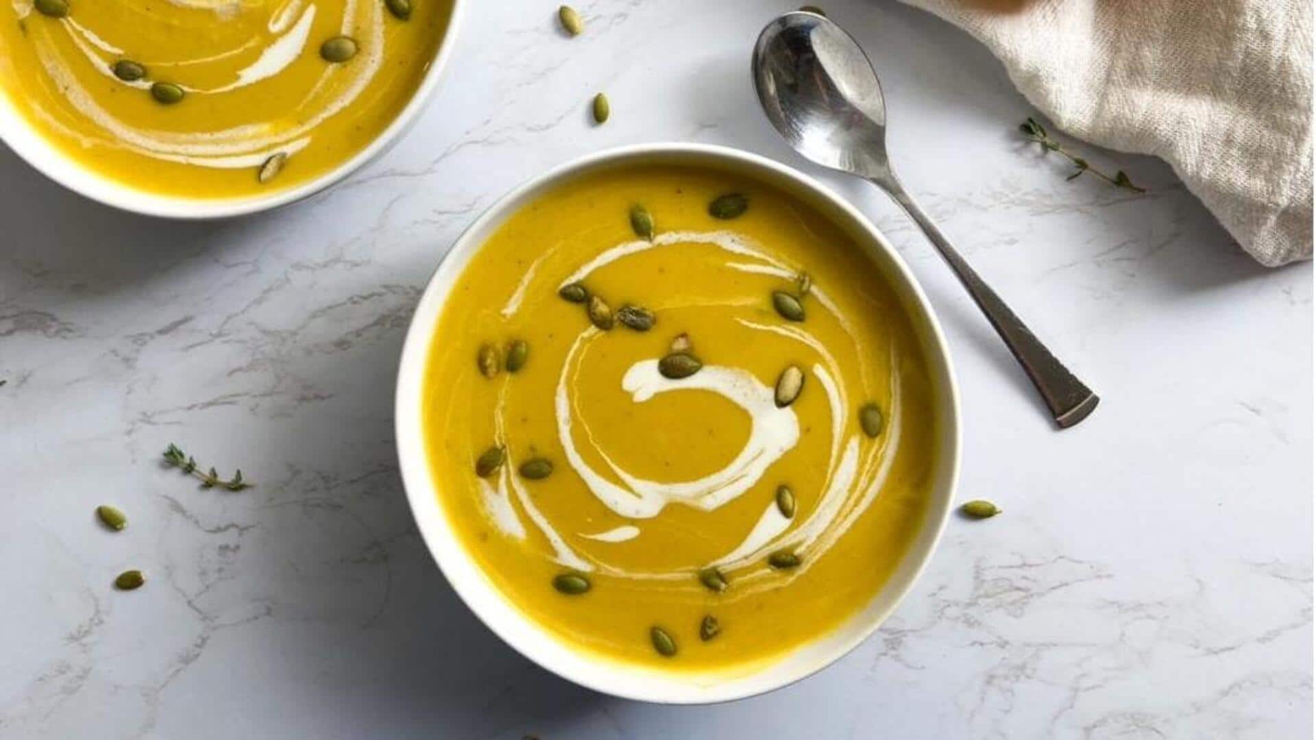 ซุปฟักทองอบหอมอร่อย สูตรเด็ดดับความอยาก