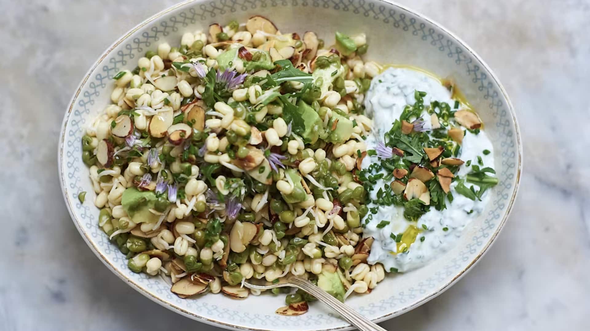 สลัดถั่วดำงอกมะนาว เมนูเคียงสดชื่นสไตล์ไทย