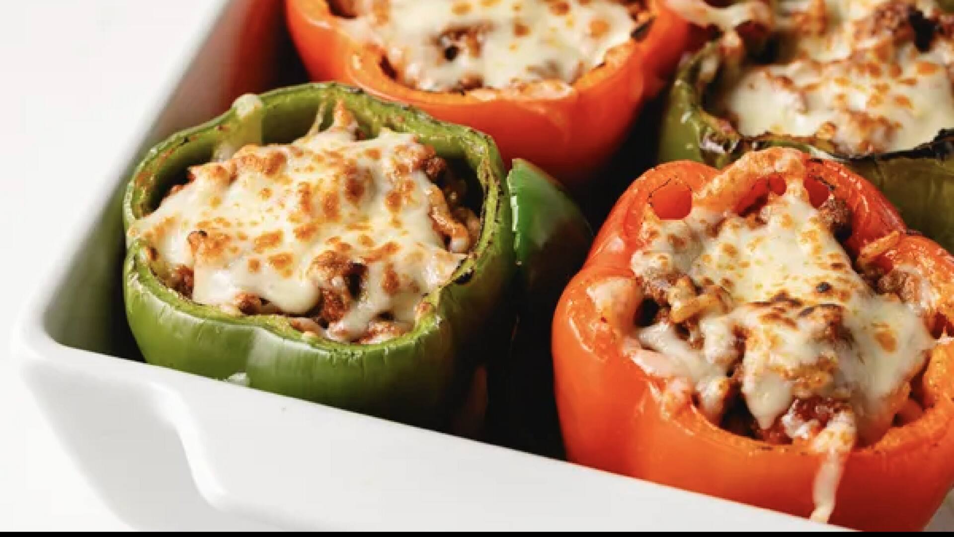 พริกหยวกยัดไส้รสจัดจ้าน กับซัลซ่าสับปะรดสุดจี๊ด 