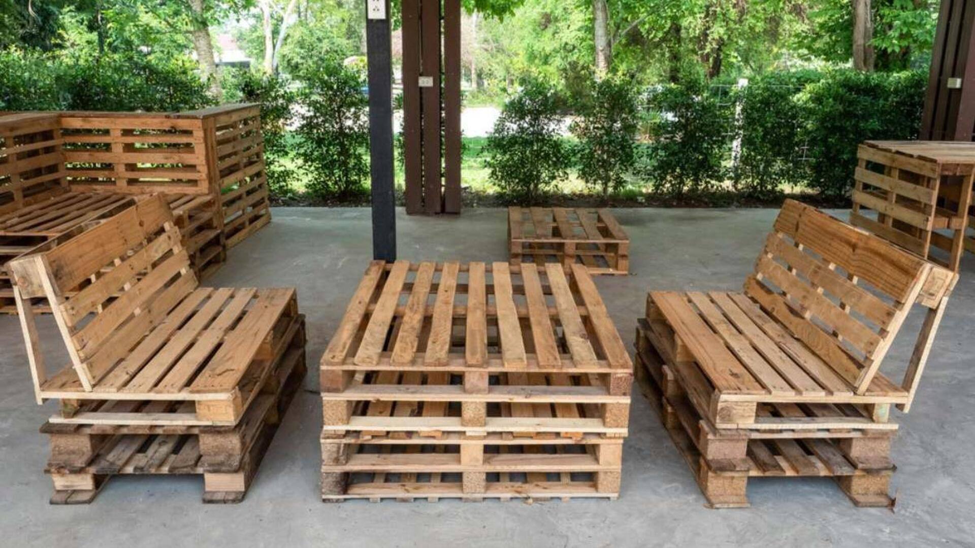 เฟอร์นิเจอร์เก่า กลายเป็นใหม่ในงบสุดคุ้ม