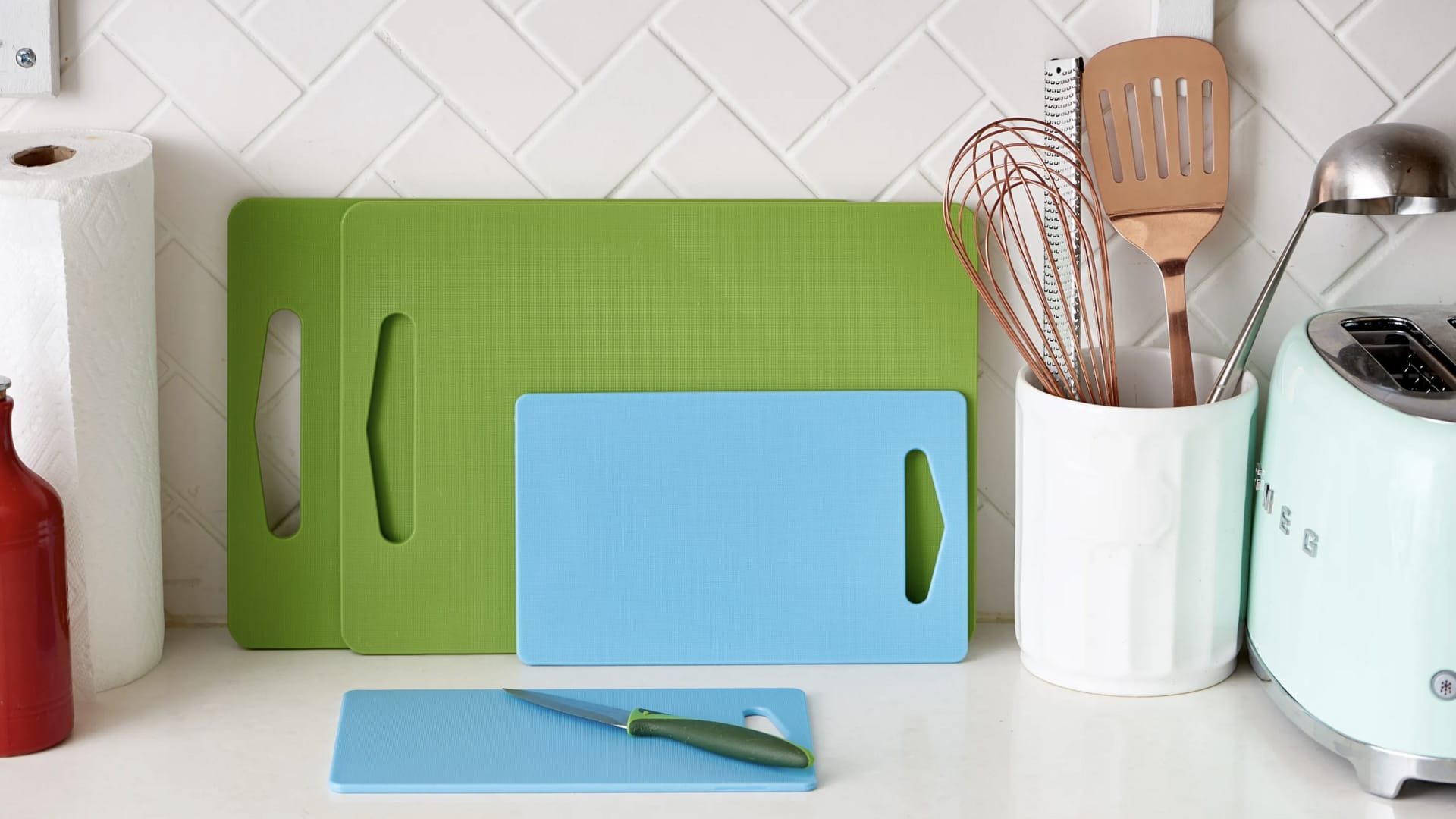 เปลี่ยนเขียงเก่าเป็นของใช้ใหม่ในครัว