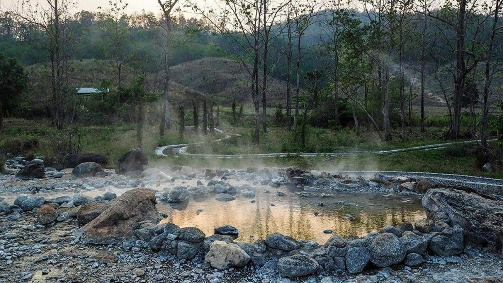 แช่น้ำพุร้อนปาย: สปาธรรมชาติลับกลางหุบเขา แช่น้ำพุร้อนปาย: สปาธรรมชาติลับกลางหุบเขา
