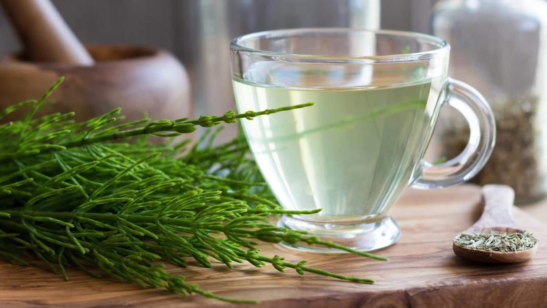 หญ้าหางม้า: เสริมความแข็งแรงให้เส้นผมอย่างเป็นธรรมชาติ