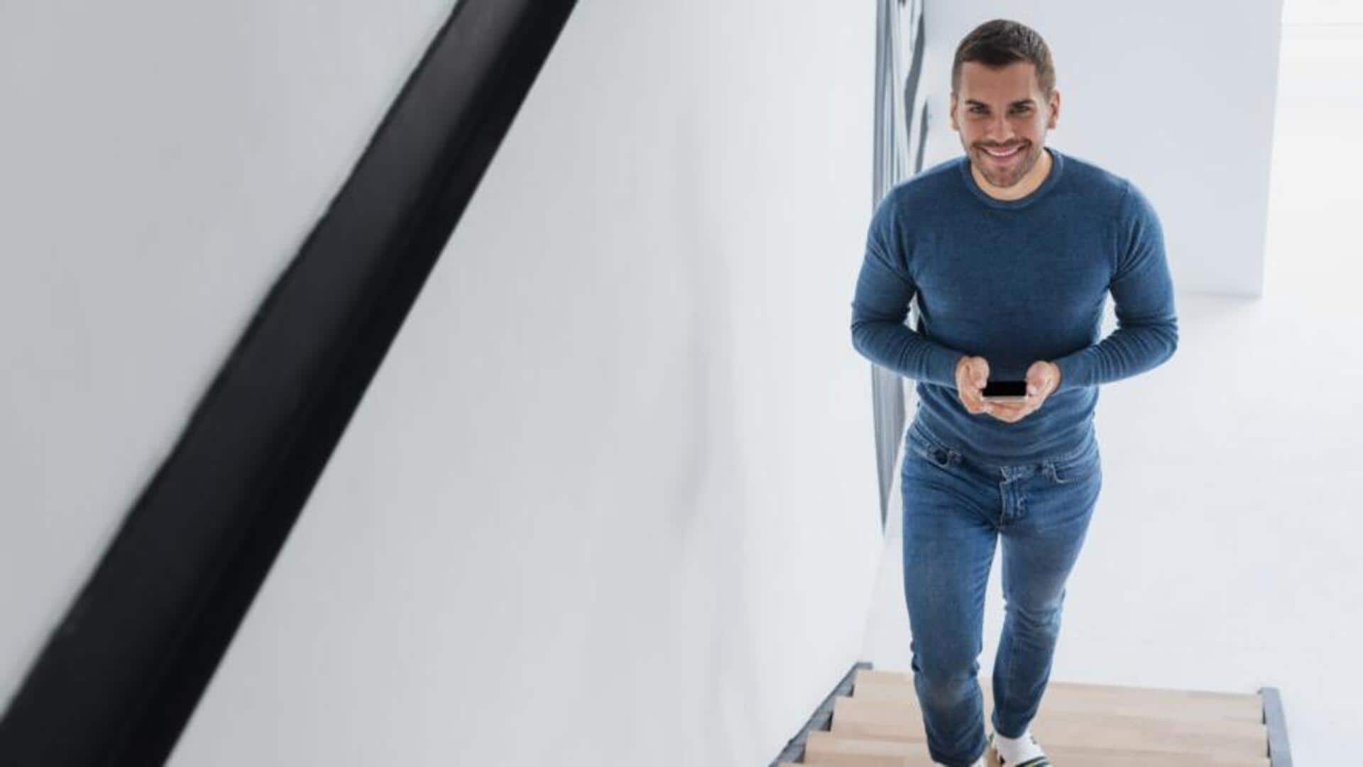 เดินในบ้าน: 5 เทคนิคคลายความเมื่อยล้าจากการจ้องหน้าจอ