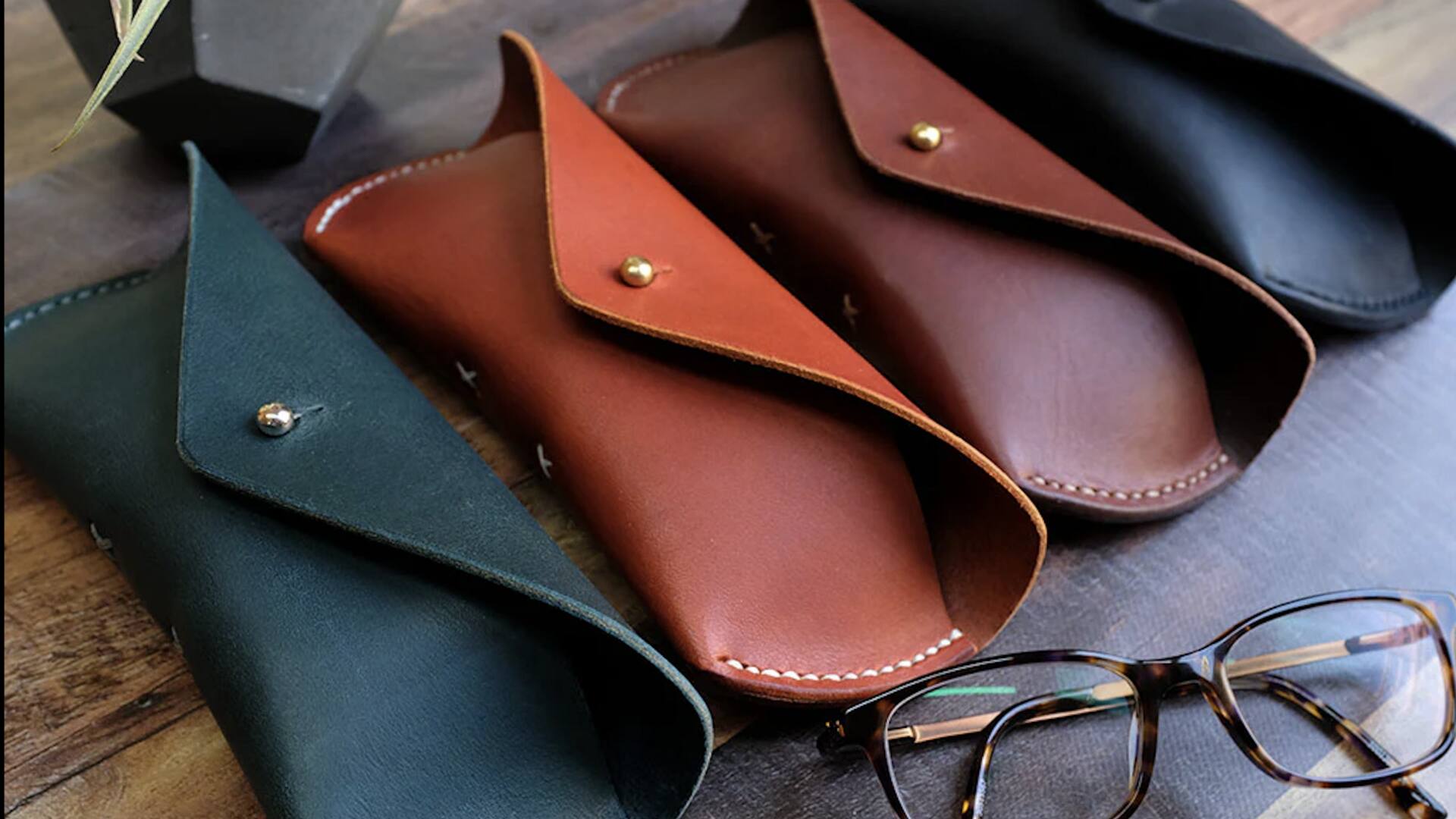 เคสแว่นตาเก่า กลายเป็นที่เก็บของสุดชิค