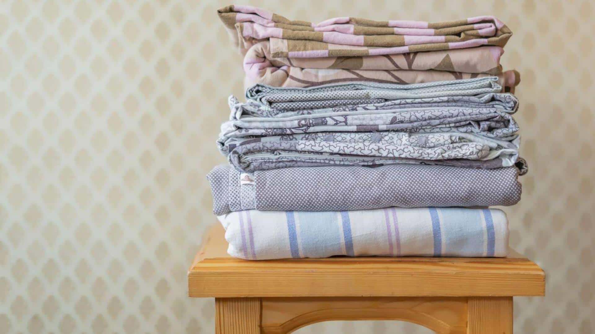 เปลี่ยนผ้าปูที่นอนเก่าให้มีชีวิตใหม่ ด้วยวิธีง่าย ๆ