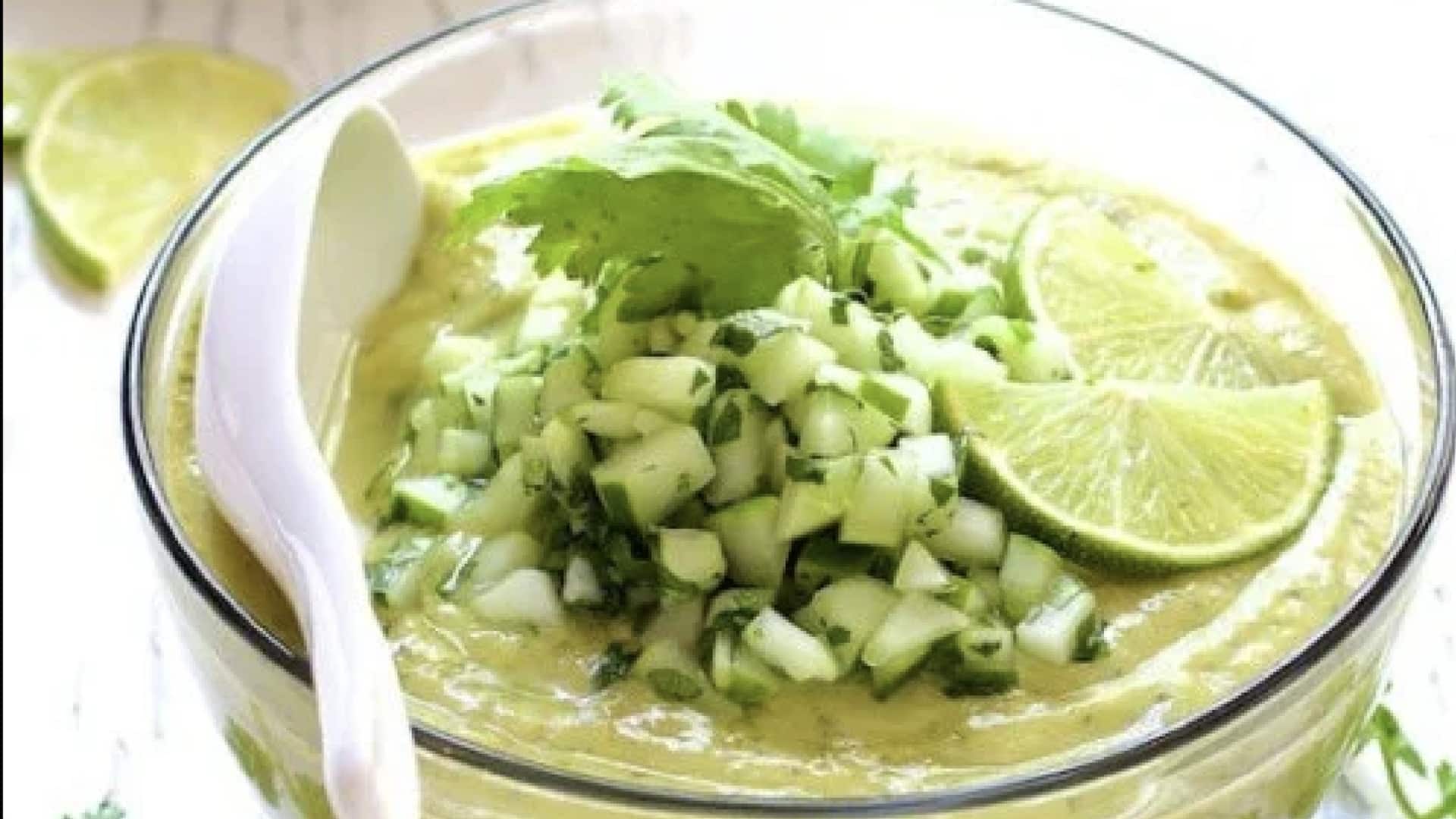 ซุปแตงกวาเย็น สูตรสดชื่นด้วยสมุนไพรไทย 