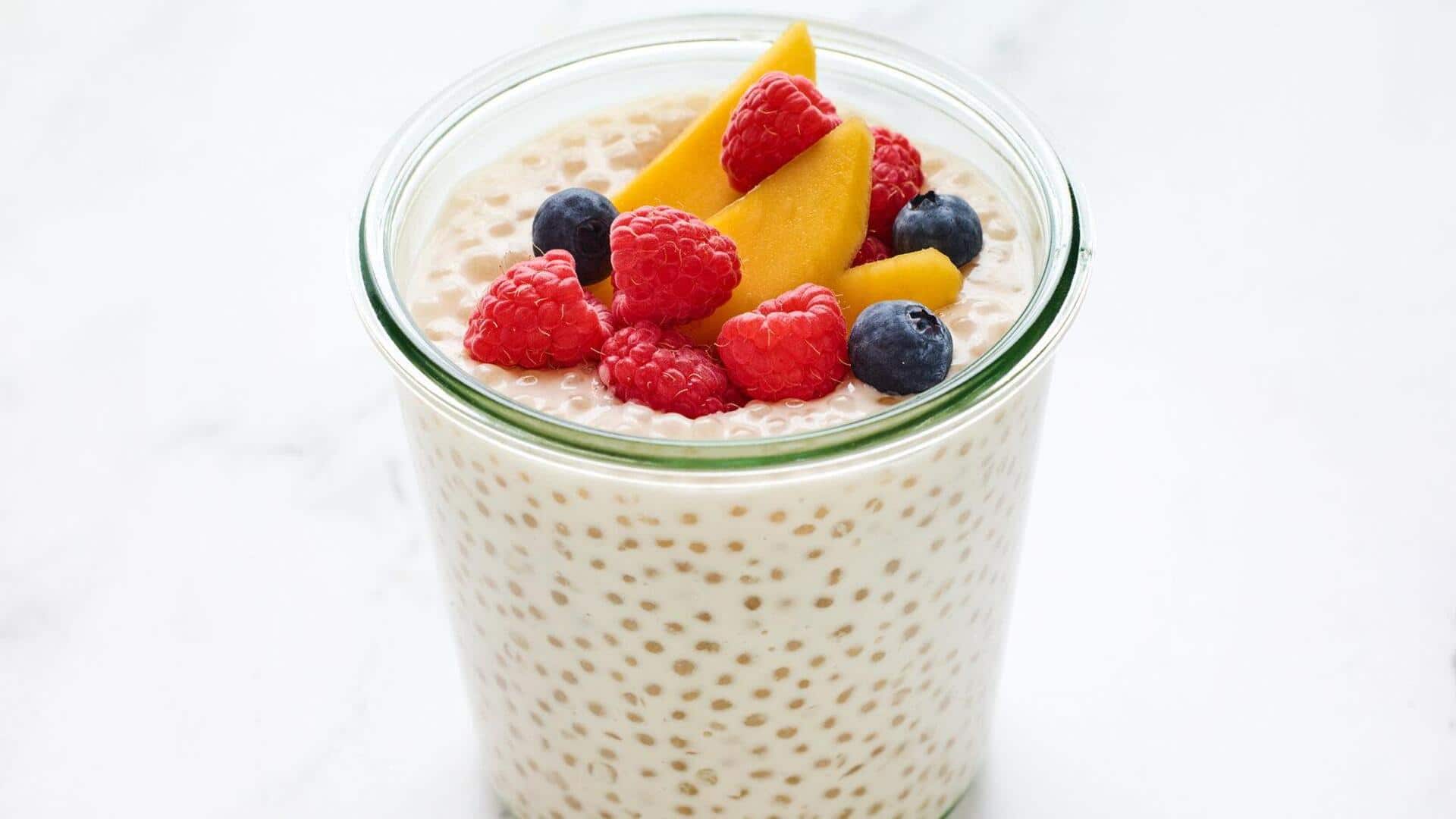 พุดดิ้งเม็ดสาคู ราดซอสใบโหระพาสุดเก๋