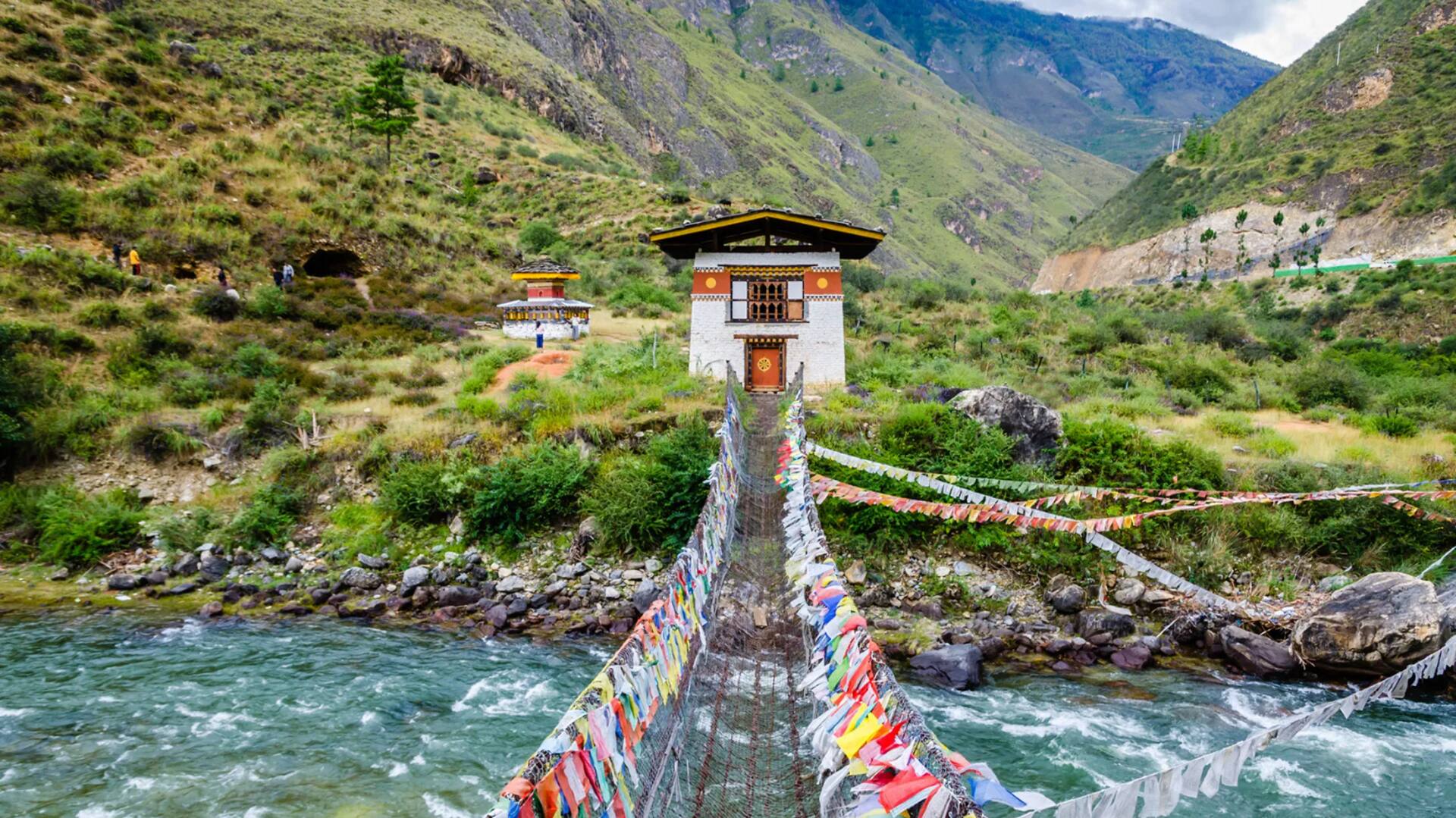 สถานที่ท่องเที่ยวภูเขาในภูฏานที่ต้องไปเยือน