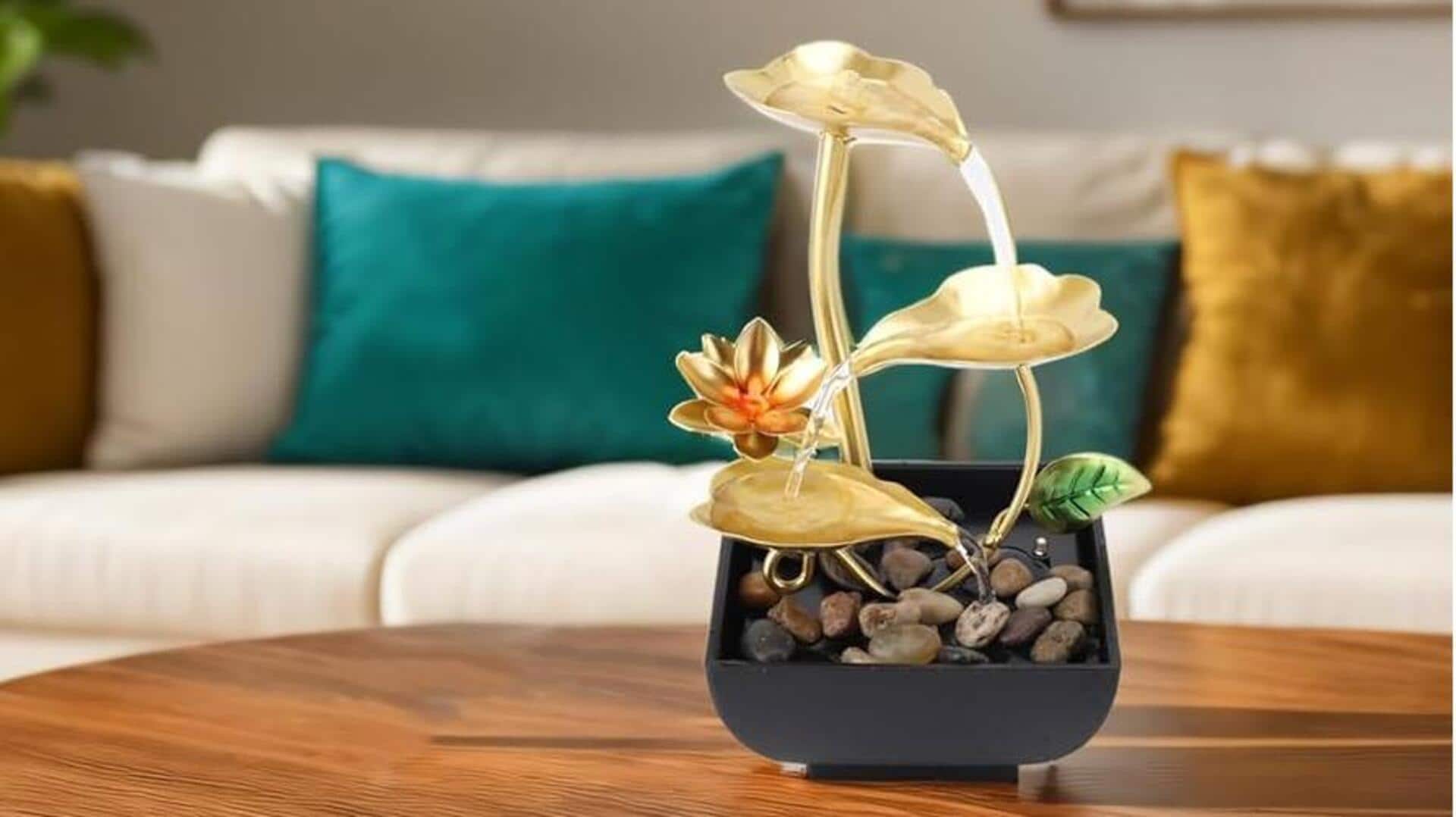 ฟื้นฟูจิตใจด้วยน้ำพุขนาดเล็กบนโต๊ะทำงาน