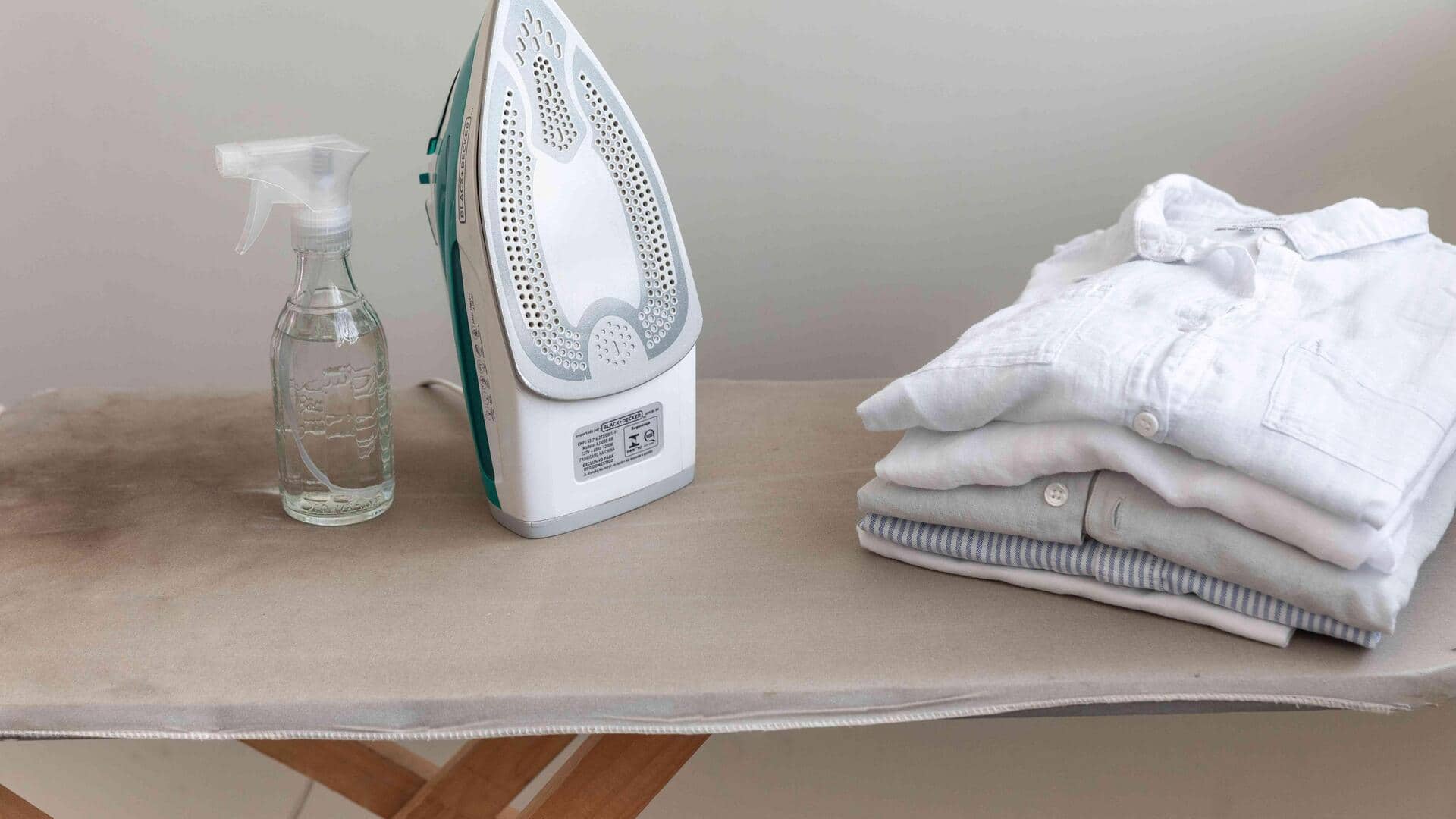 5 วิธีลดเวลารีดผ้า ด้วยสถานีพับเสื้อผ้า