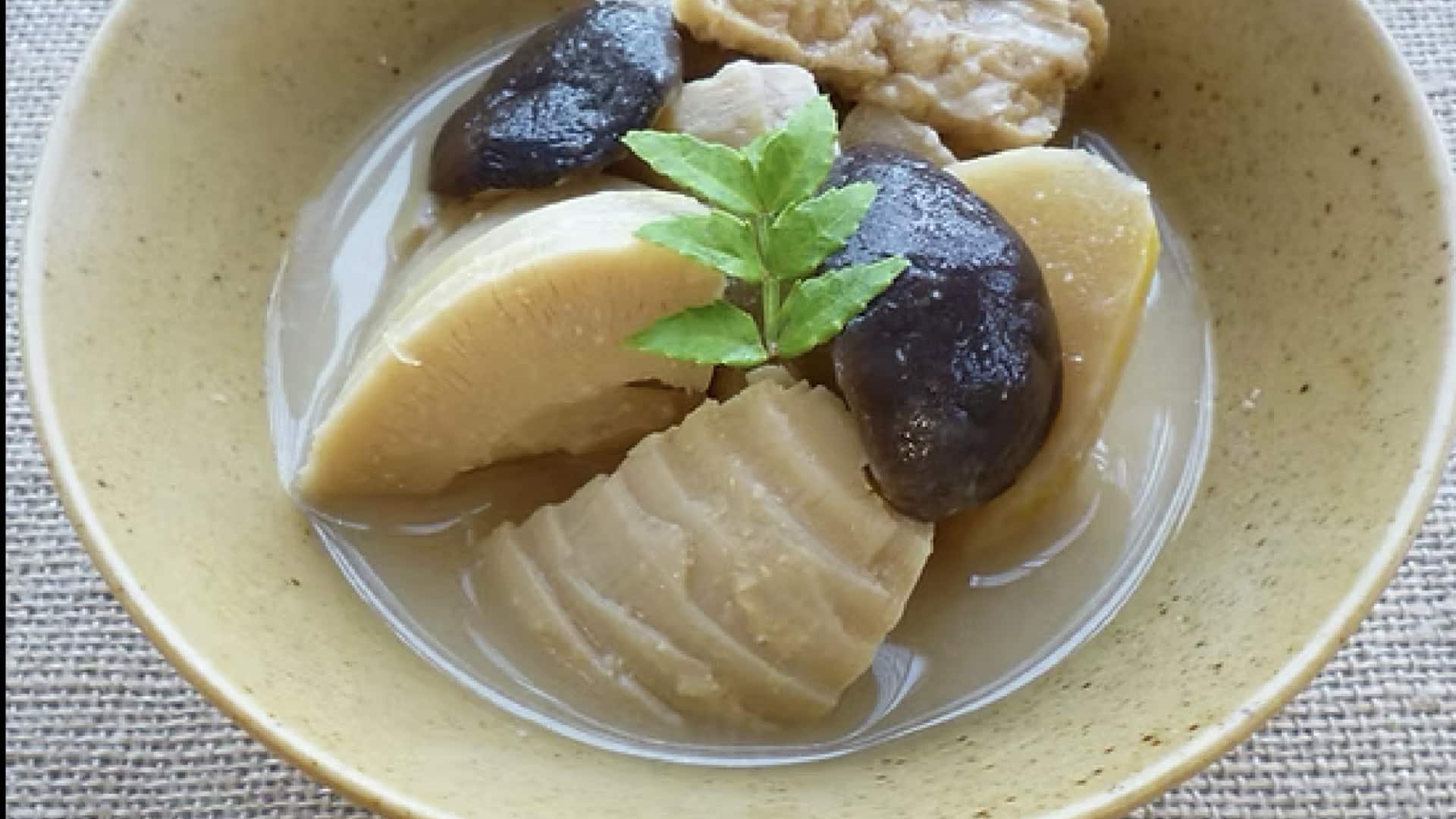 ซุปหน่อไม้และงา รสกลมกล่อมเพื่อสุขภาพ