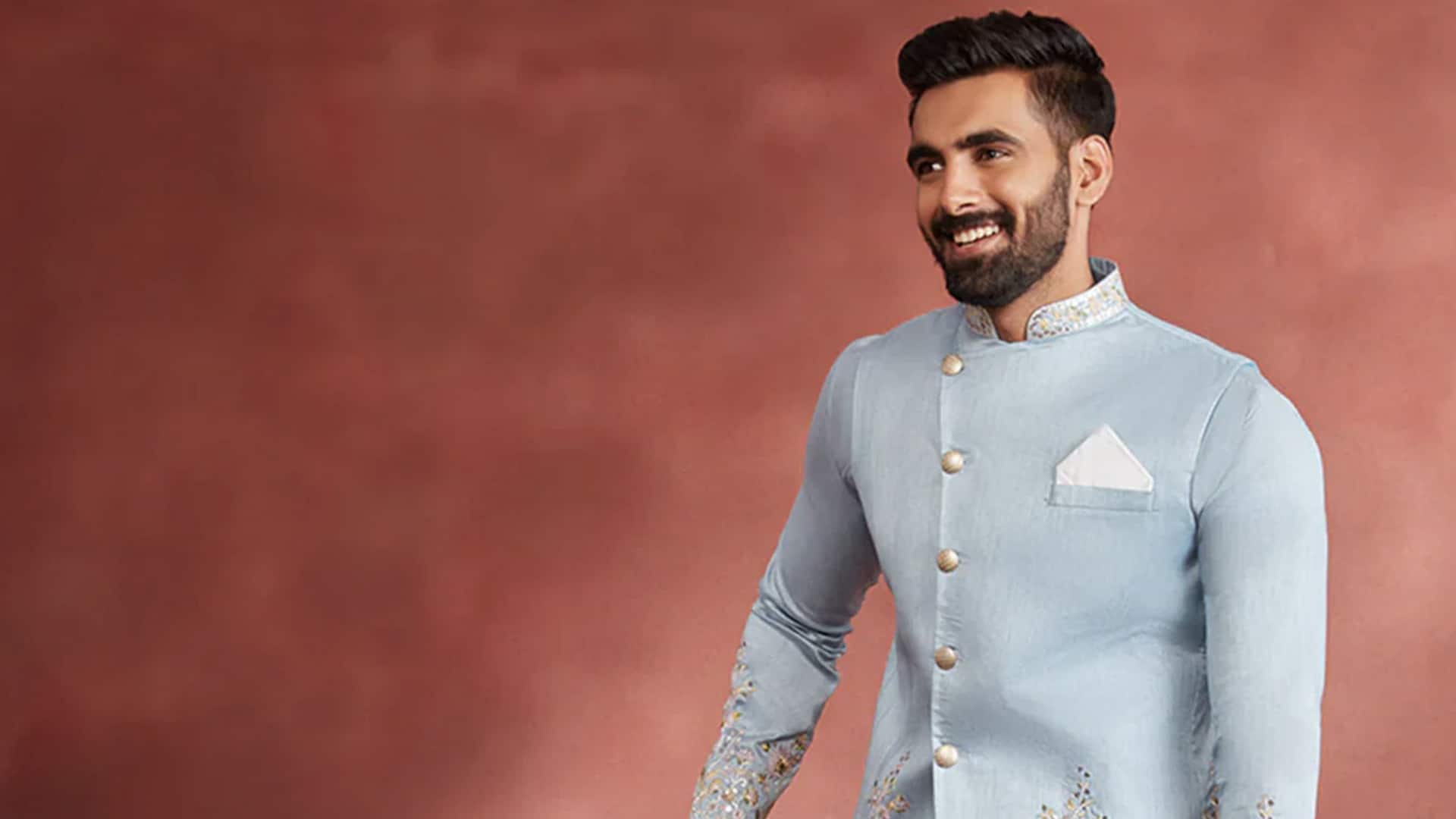 สไตล์เนห์รูแจ็คเก็ตที่เข้ากับเลเฮงกาสุดคลาสสิก