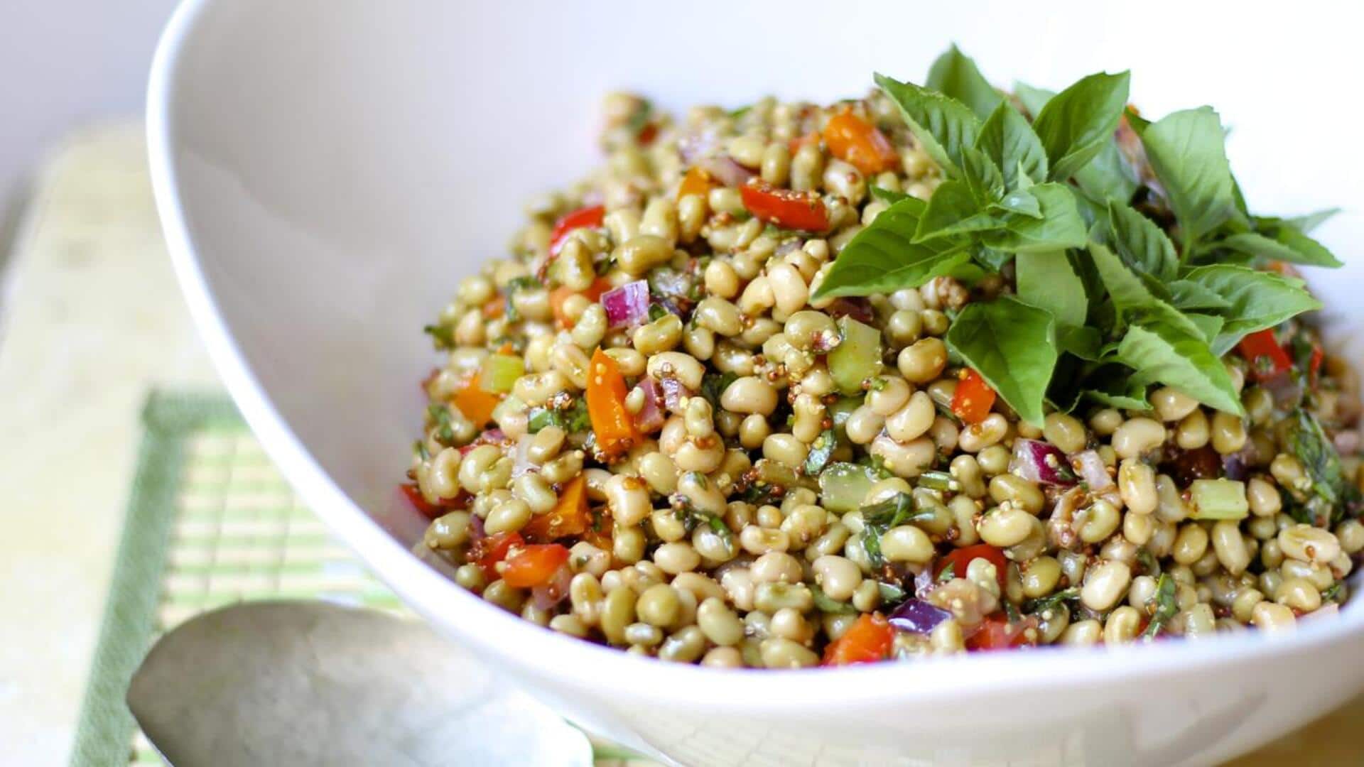 สลัดถั่วลันเตา: 5 สูตรมังสวิรัติรสจัดที่ต้องลอง