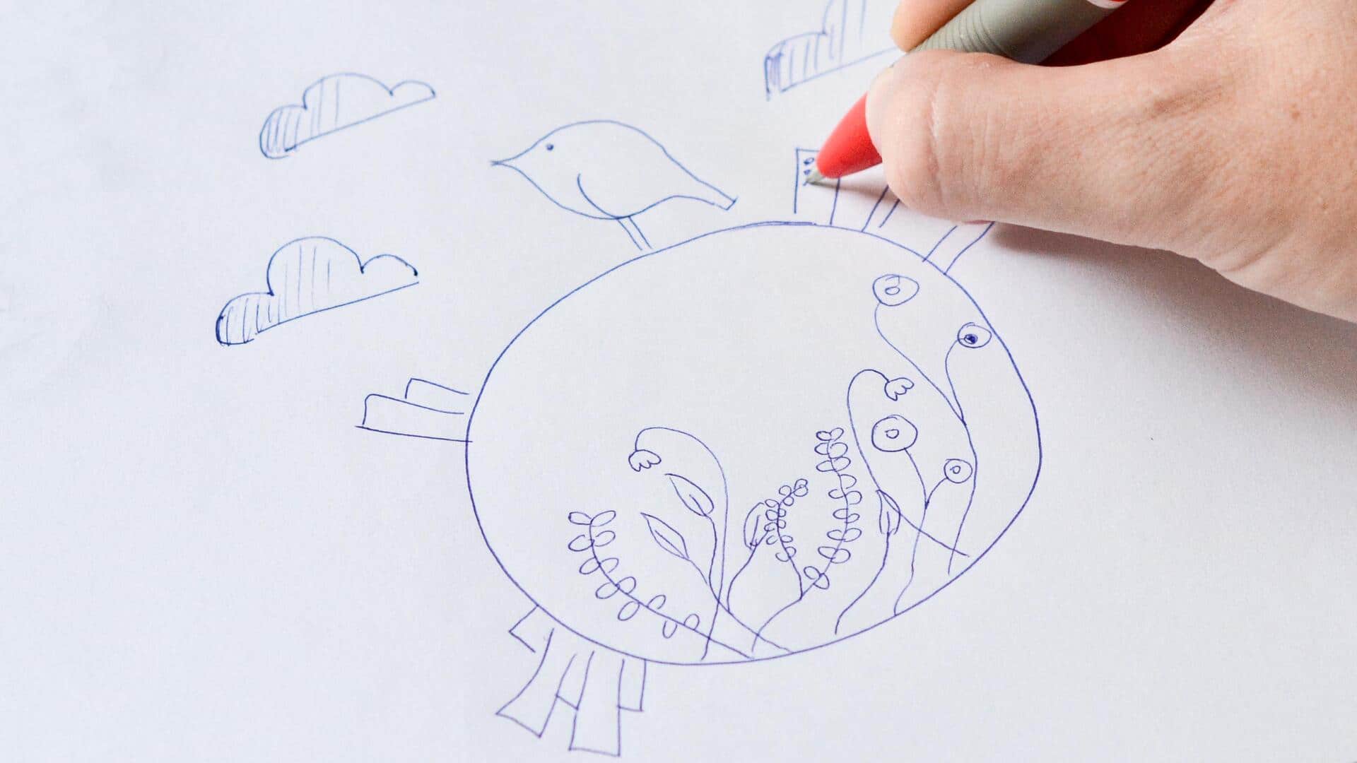 ผ่อนคลายความเครียดด้วยการขีดเขียนง่าย ๆ