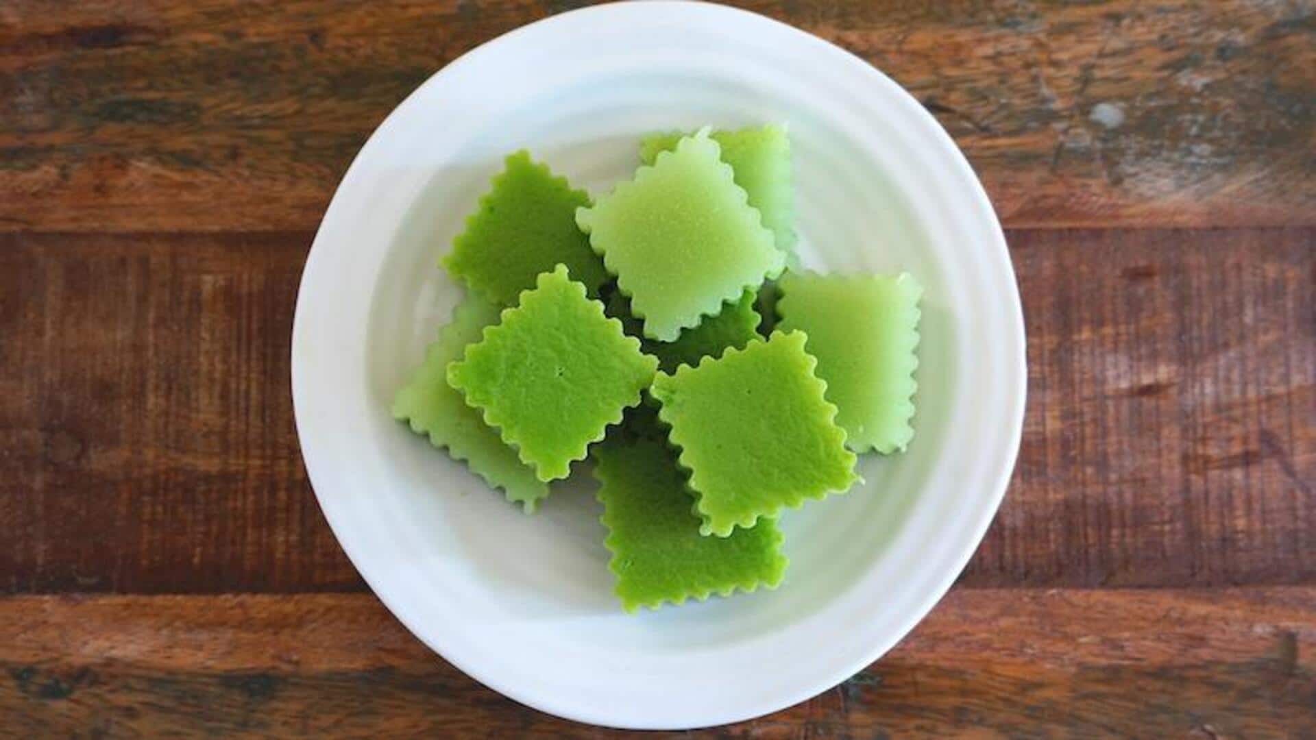ขนมวุ้นใบเตย: ของหวานวีแกนแสนอร่อย ขนมวุ้นใบเตย: ของหวานวีแกนแสนอร่อย