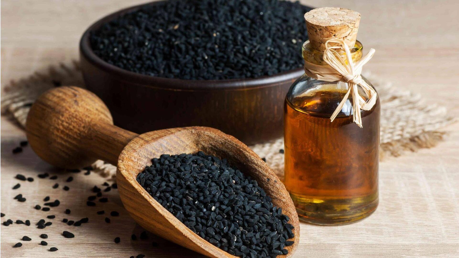 น้ำมันเมล็ดดำ: 5 ประโยชน์ด้านความงามที่คุณไม่ควรพลาด