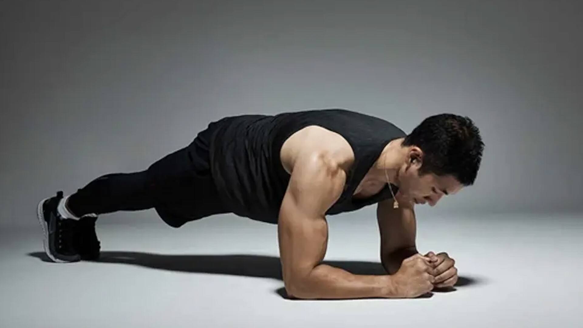 ประโยชน์ของท่าแพลงก์หลากหลายรูปแบบ