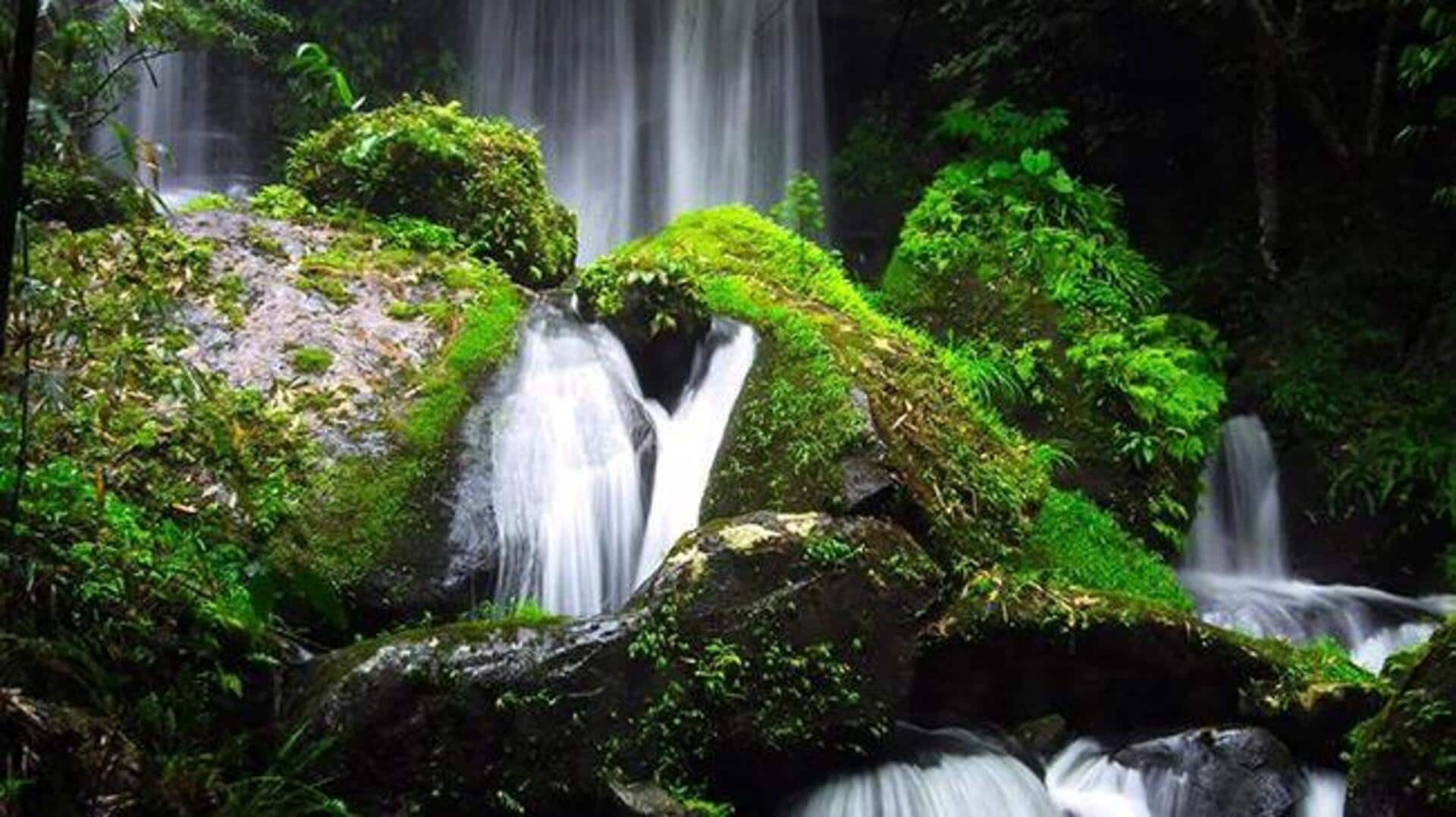 น้ำตกที่ซ่อนเร้นในประเทศไทย: สถานที่พักผ่อนอันเงียบสงบ