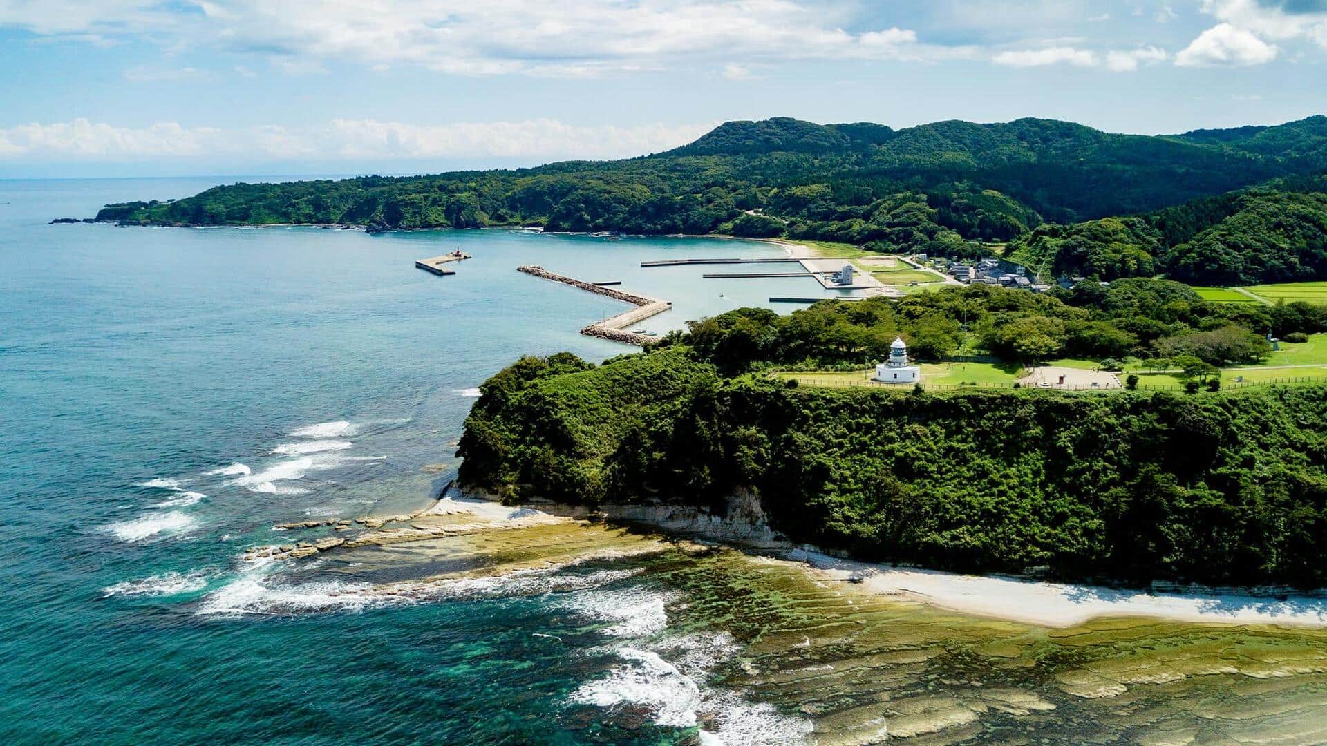 5 ชายหาดสงบเงียบในญี่ปุ่น