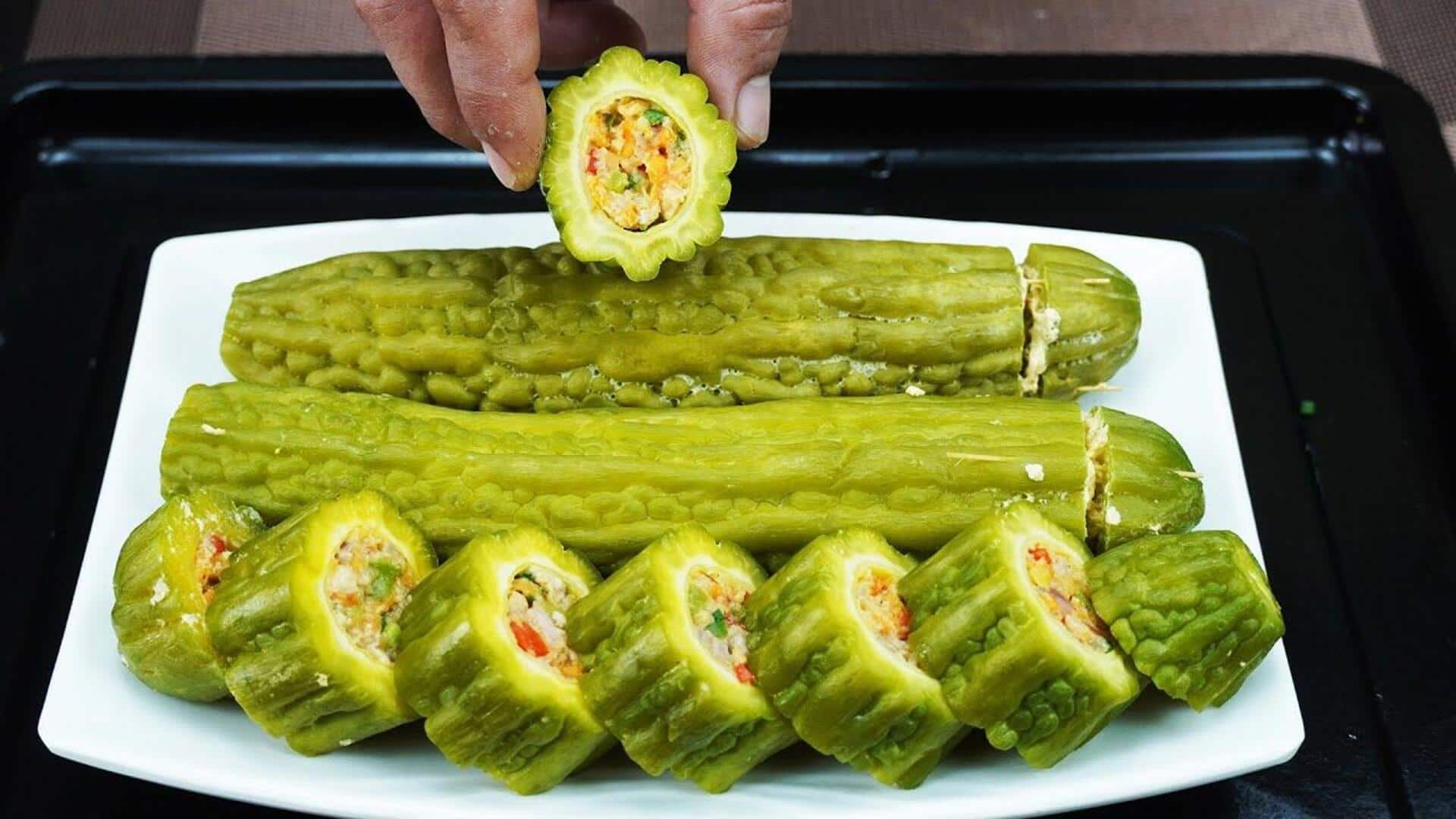 มะระขี้นกยัดไส้ข้าวสมุนไพร สูตรเด็ดความอร่อยเพื่อสุขภาพ