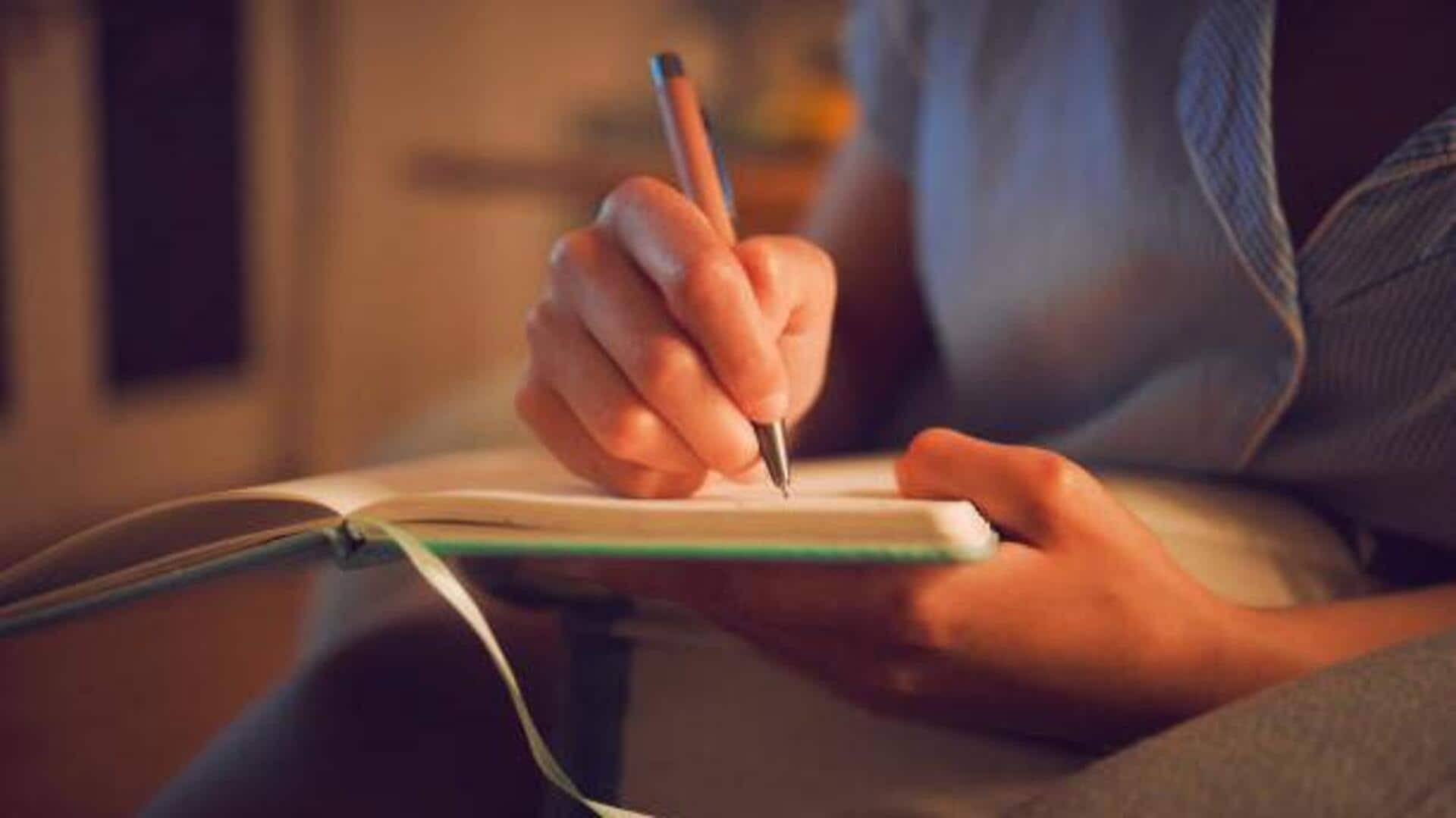 5 วิธีเสริมอารมณ์ด้วยการเขียนบันทึกยามเย็น