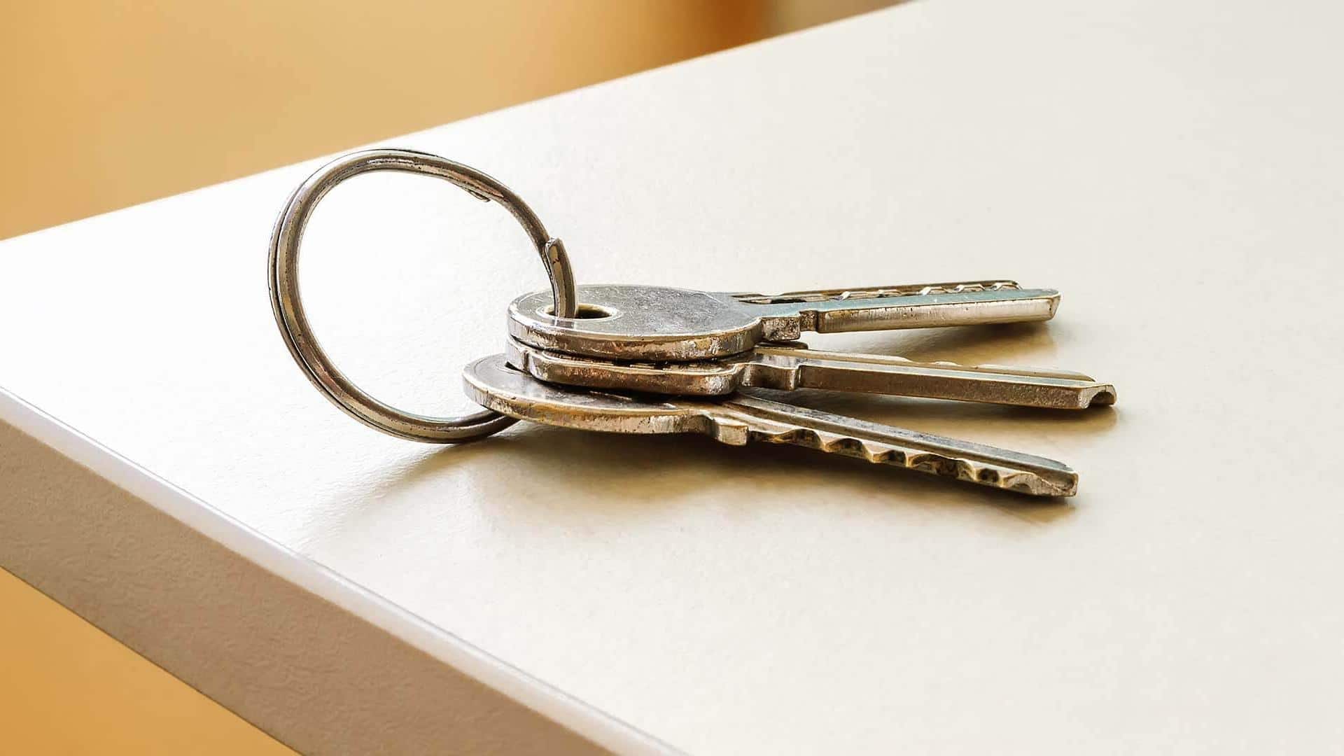 รีไซเคิลกุญแจเก่าให้กลายเป็นของใช้ในบ้าน