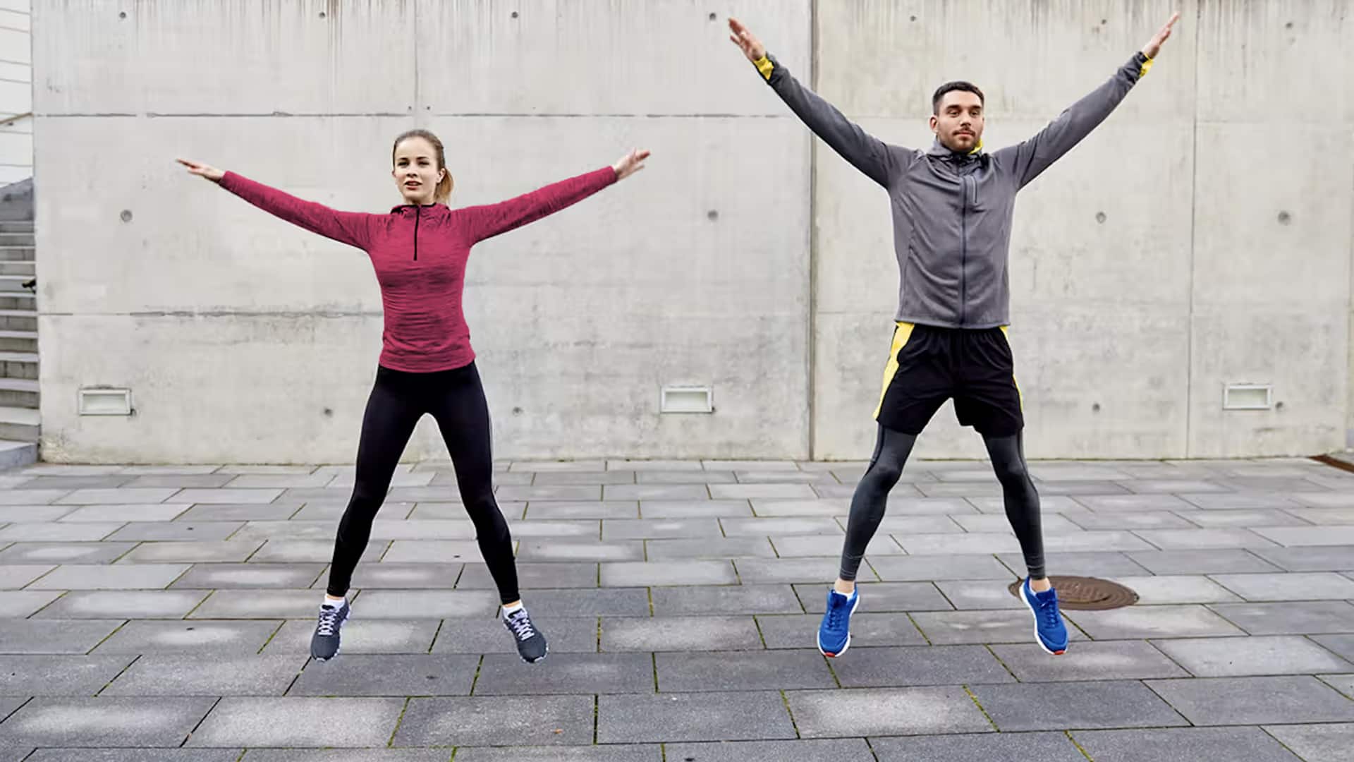 ท่าแจ็คกระโดด เพิ่มความฟิตอย่างมีประสิทธิภาพ