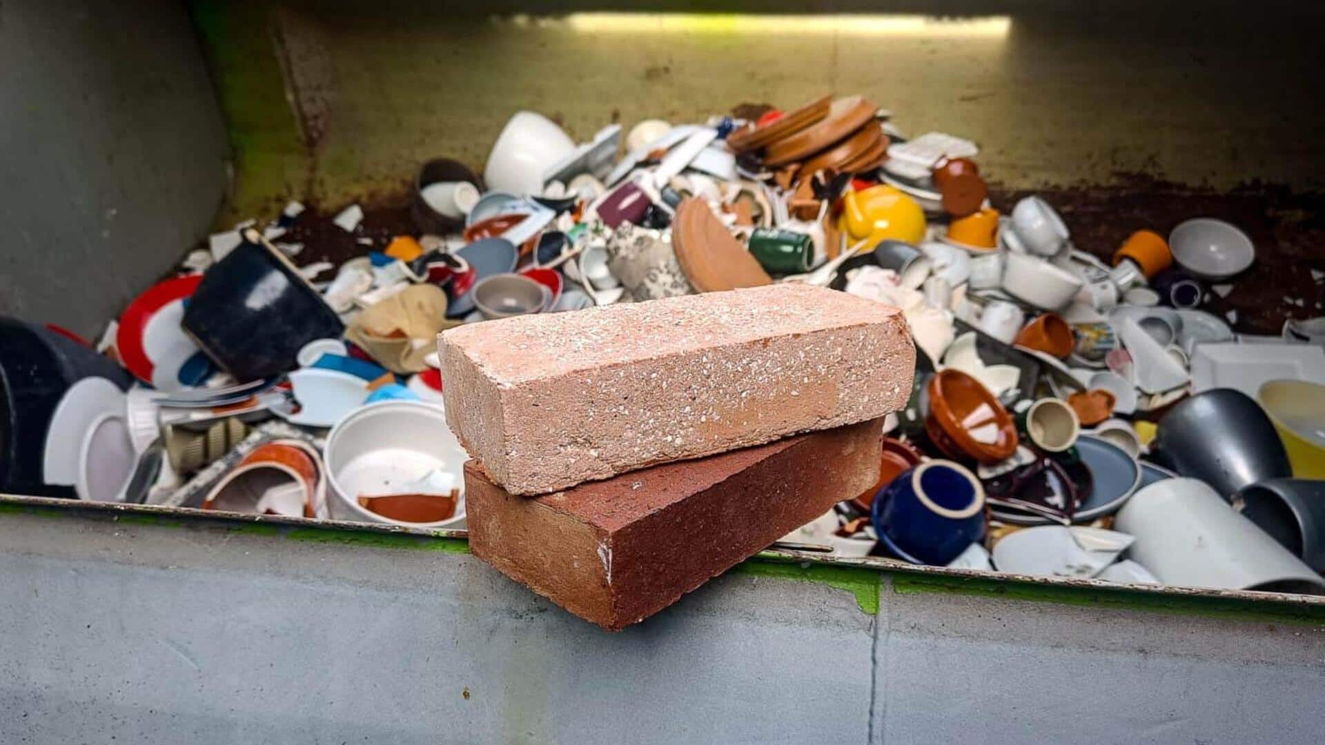 รีไซเคิลเซรามิกแตกเป็นของแต่งบ้านโมเสคสุดชิค