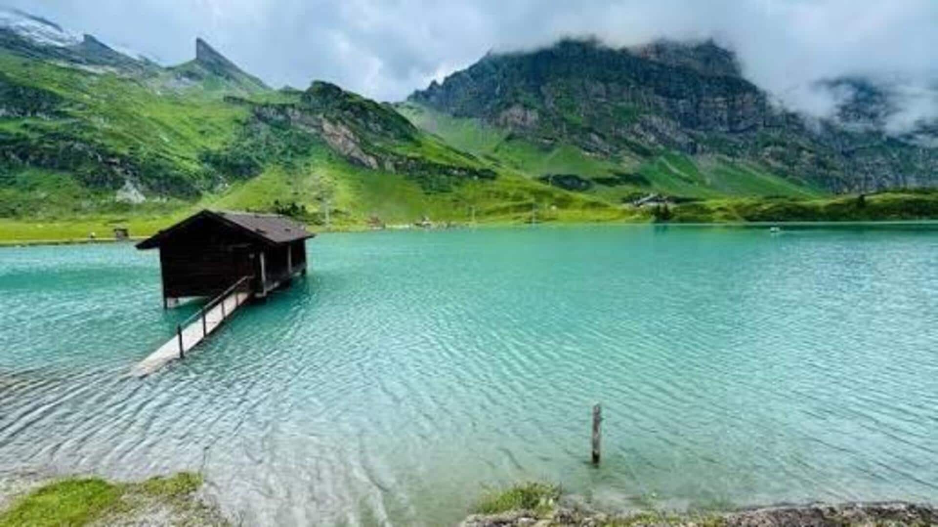 สัมผัสวิวสวยตระการตาในหุบเขาสวิส