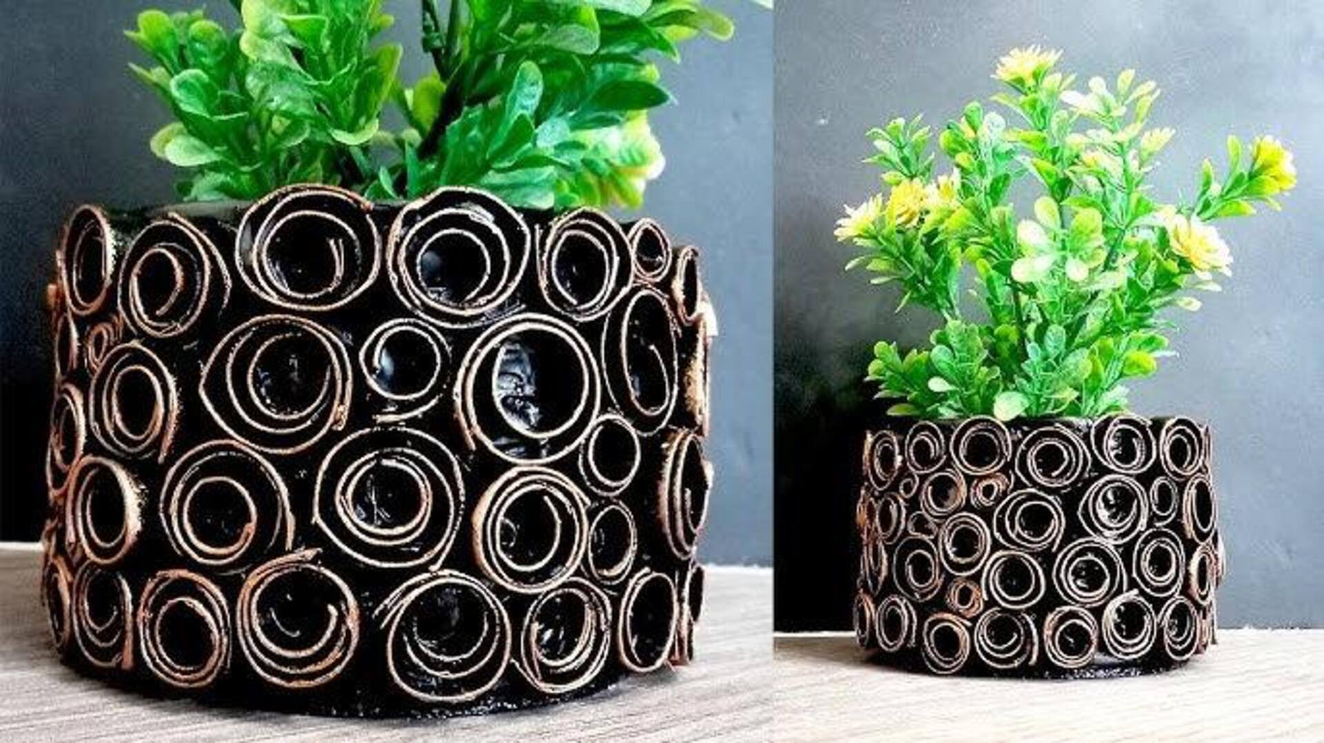 รีไซเคิลกระถางดินเผาเก่า ให้กลายเป็นกระถางต้นไม้สุดเก๋