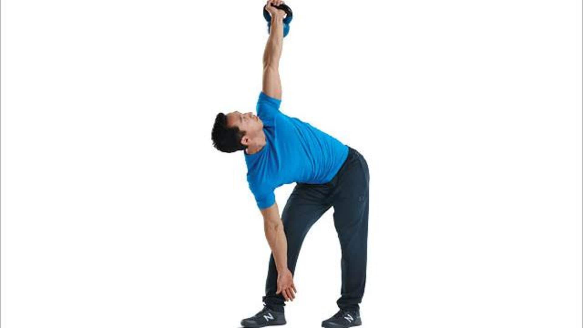 ฝึกวินด์มิลล์ด้วยเคตเทิลเบลล์ เสริมความแข็งแรงแบบครบมิติ