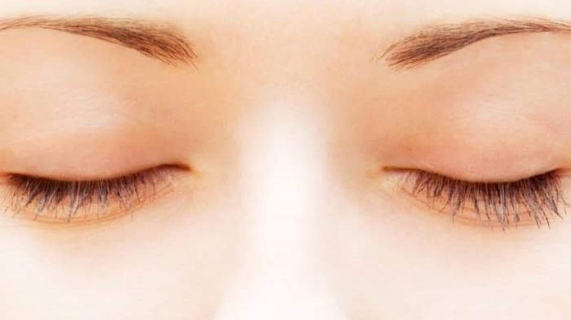 ผ่อนคลายดวงตาอย่างง่ายด้วยการปิดตา