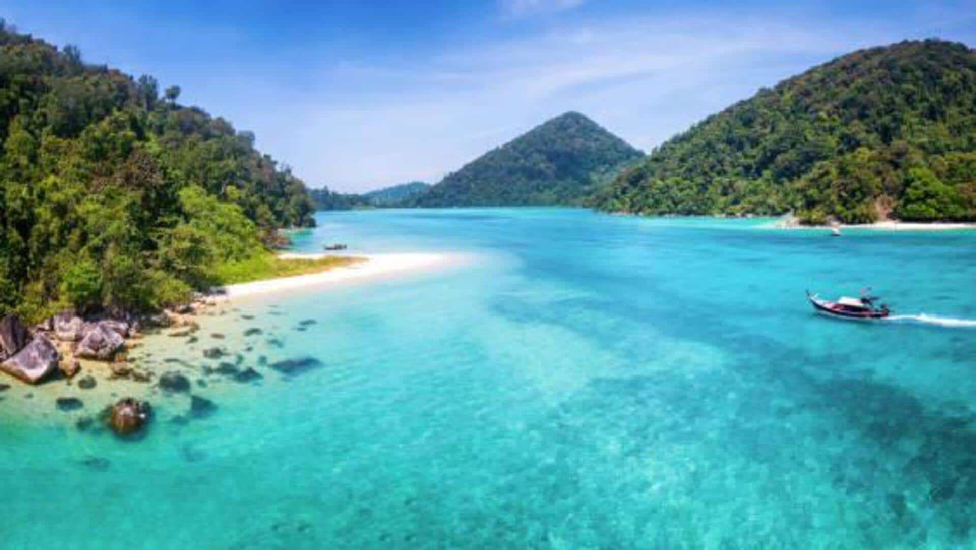 หมู่เกาะสุรินทร์: คู่มือดำน้ำตื้นและผจญภัยสัตว์ป่าอย่างยั่งยืน หมู่เกาะสุรินทร์: คู่มือดำน้ำตื้นและผจญภัยสัตว์ป่าอย่างยั่งยืน