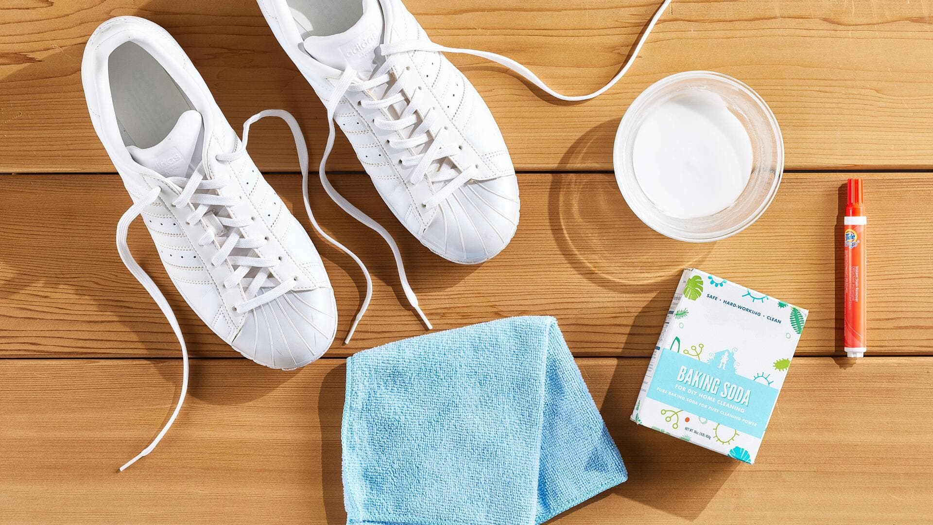 วิธีแก้รองเท้ากระดาษมีเสียงดังด้วยของใช้ในบ้าน