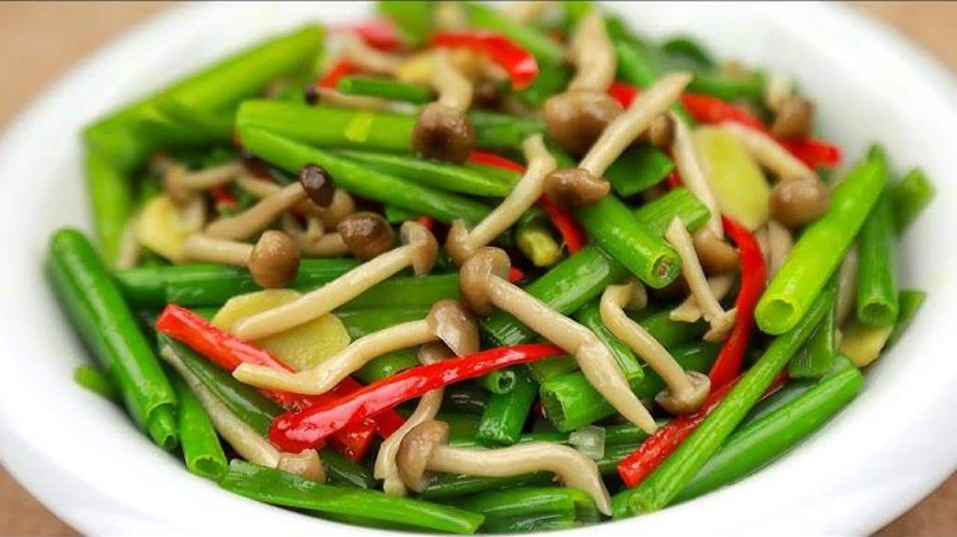 เมนูมังสวิรัติแสนง่าย: ดอกไม้คอร์กวูดผัดกระเทียม