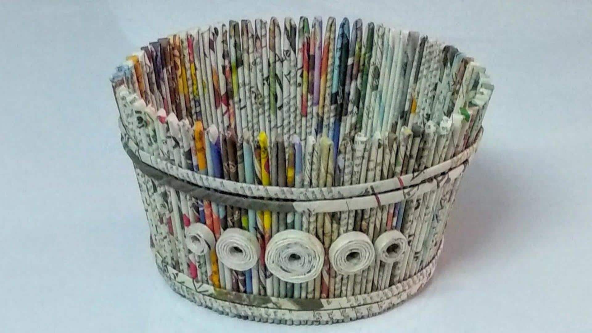 DIY ตะกร้าเก๋ๆ จากหนังสือพิมพ์เก่า DIY ตะกร้าเก๋ๆ จากหนังสือพิมพ์เก่า