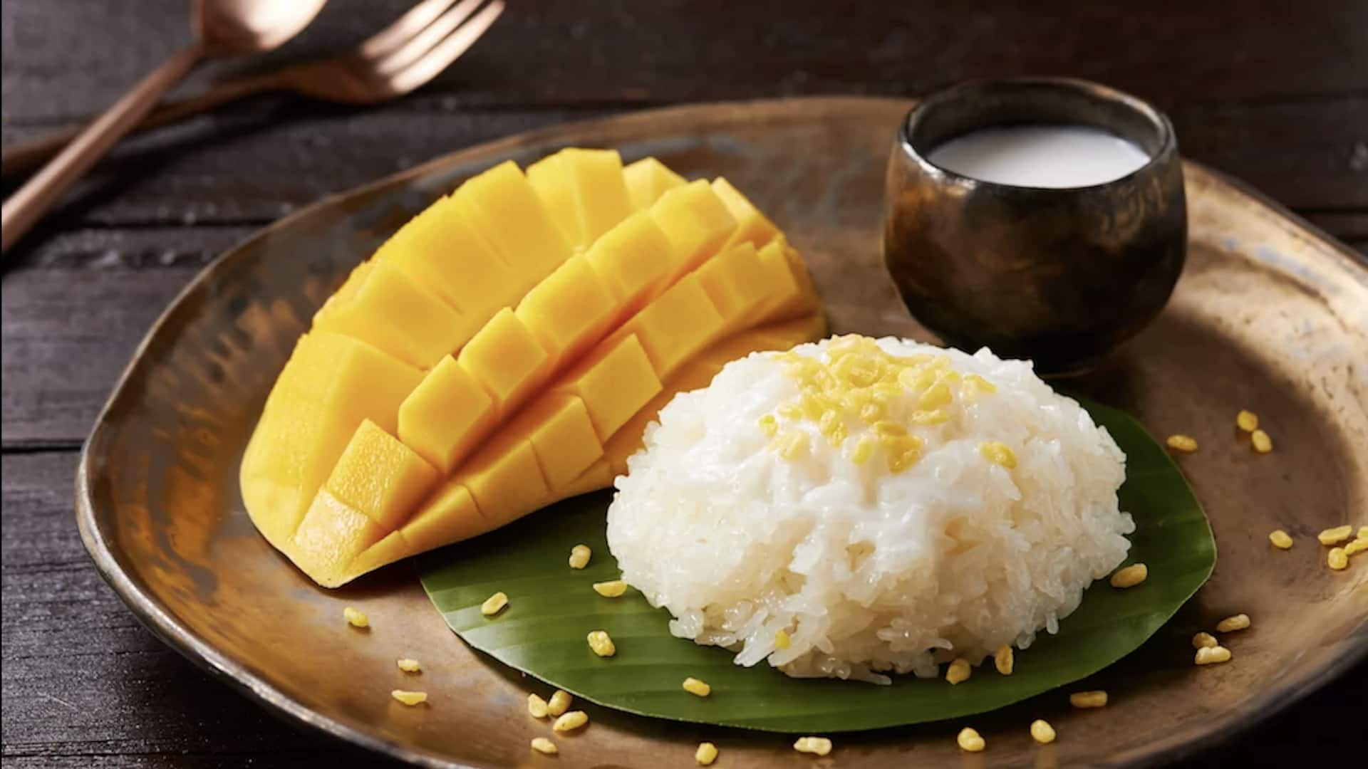 ข้าวเหนียวมะม่วงราดกะทิสูตรเด็ด ข้าวเหนียวมะม่วงราดกะทิสูตรเด็ด