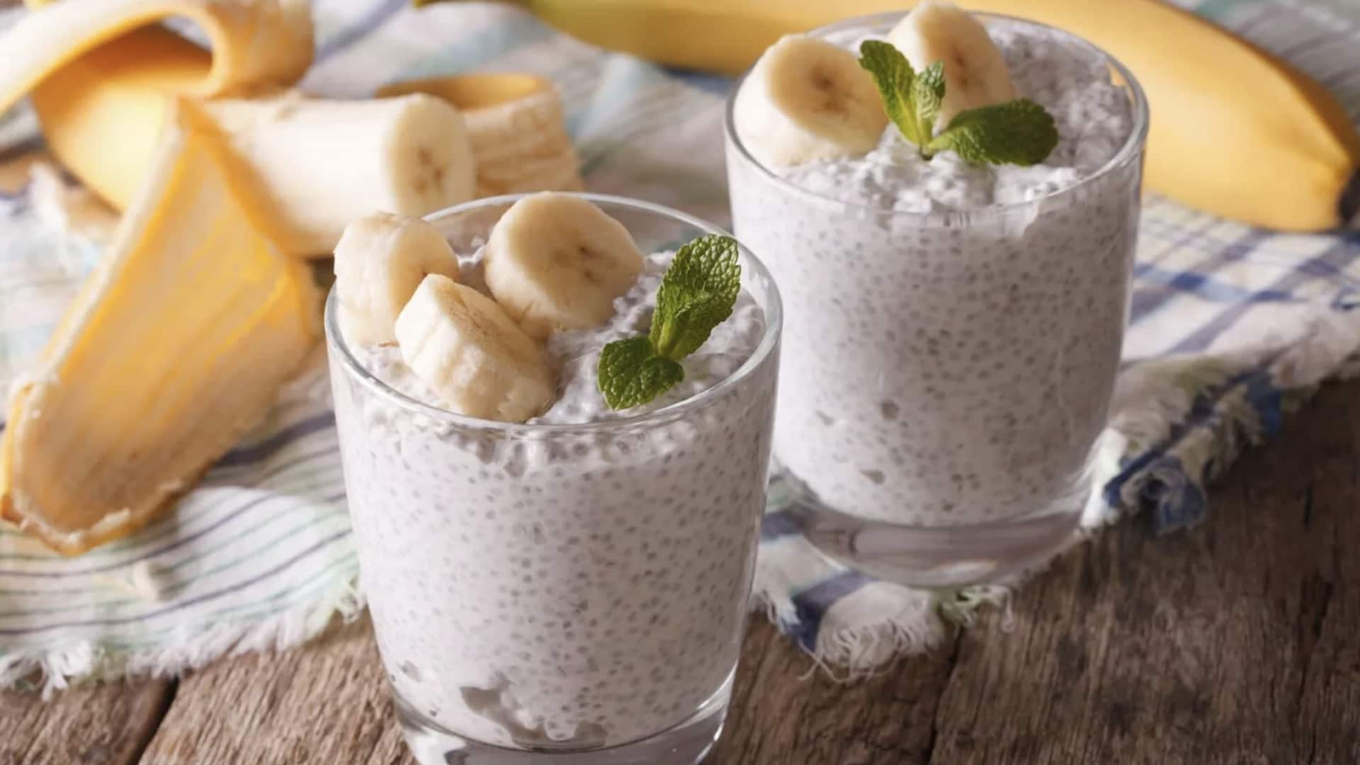 พุดดิ้งเมล็ดเจียกล้วยหอมสไตล์ไทยสุดเฮลท์ตี้