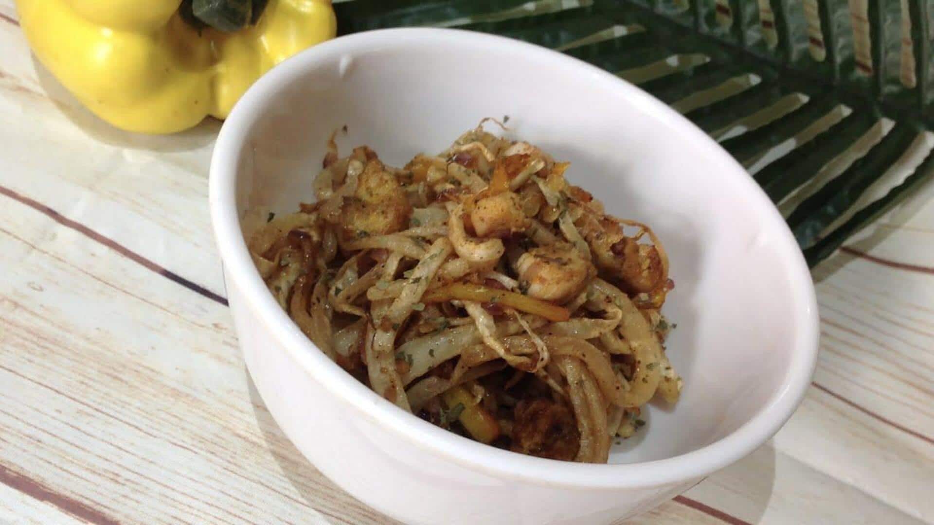 เมนูผัดหัวไชเท้าขาวกับต้นหอมและพริกไทยดำ