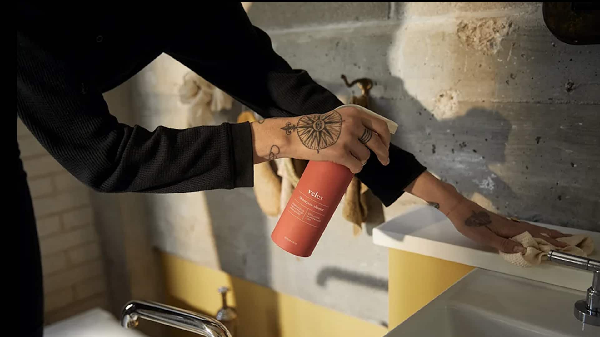 เปลี่ยนเศษอาหารให้กลายเป็นผลิตภัณฑ์ทำความสะอาด