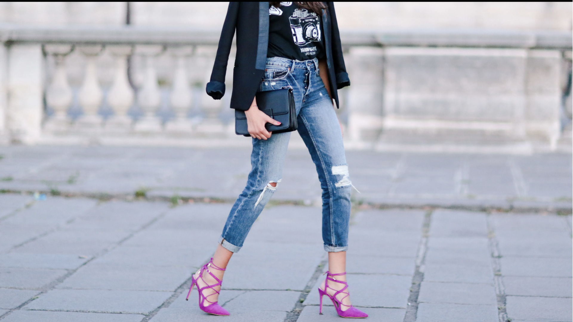 5 ไอเดียแต่งตัวด้วยอิกัตและยีนส์ขาดให้ดูดีทุกโอกาส 