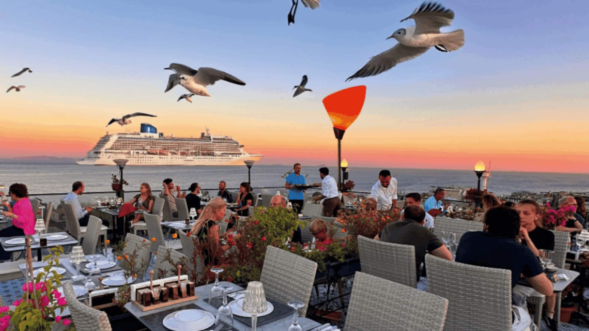 คาเฟ่ดาดฟ้าในอิสตันบูลที่ไม่ควรพลาด