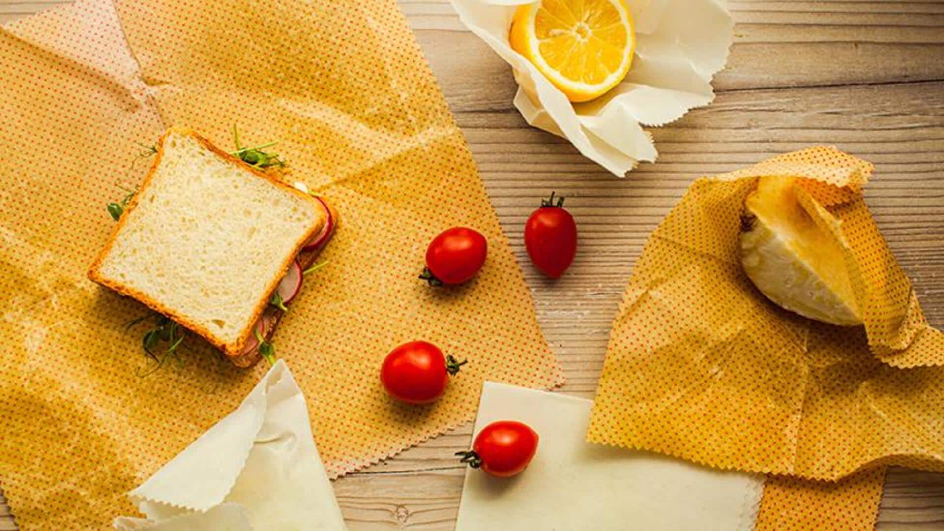 แผ่นห่ออาหารจากผ้าส่วนเกินและขี้ผึ้ง