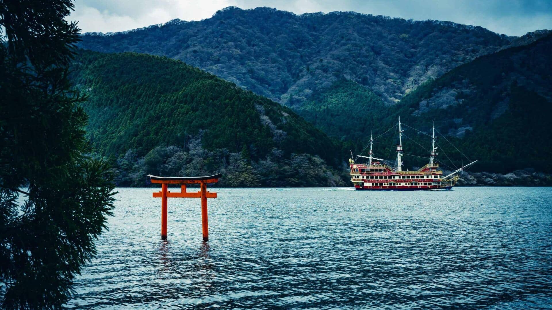 สัมผัสความสงบของทะเลสาบในญี่ปุ่น