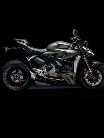 Ducati Streetfighter V2 goes official
