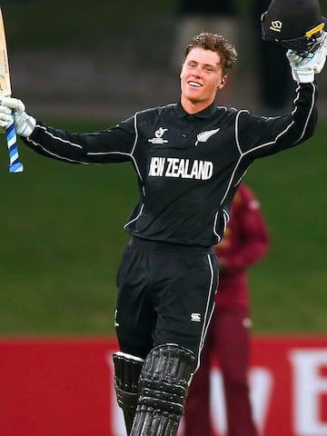 Finn Allen slams maiden T20I ton